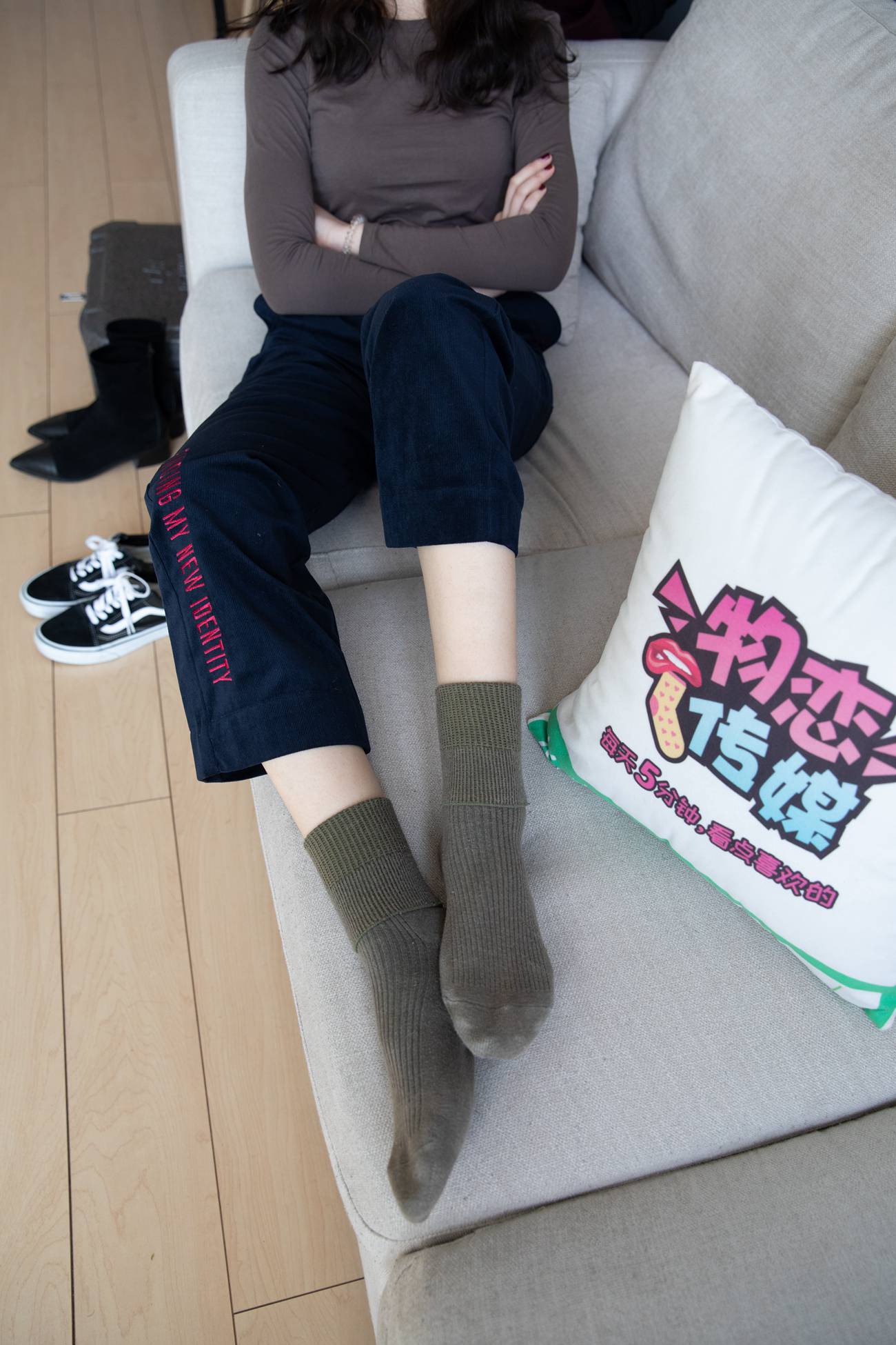 图片[70]-[物恋传媒] NO.099 佳琪-可御可萌-浪漫红唇的温柔 [149P] – 速更版-美库