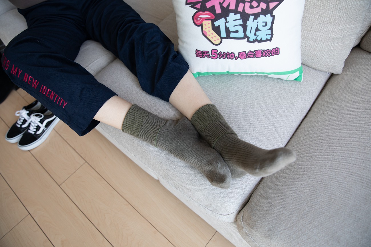 图片[83]-[物恋传媒] NO.099 佳琪-可御可萌-浪漫红唇的温柔 [149P] – 速更版-美库