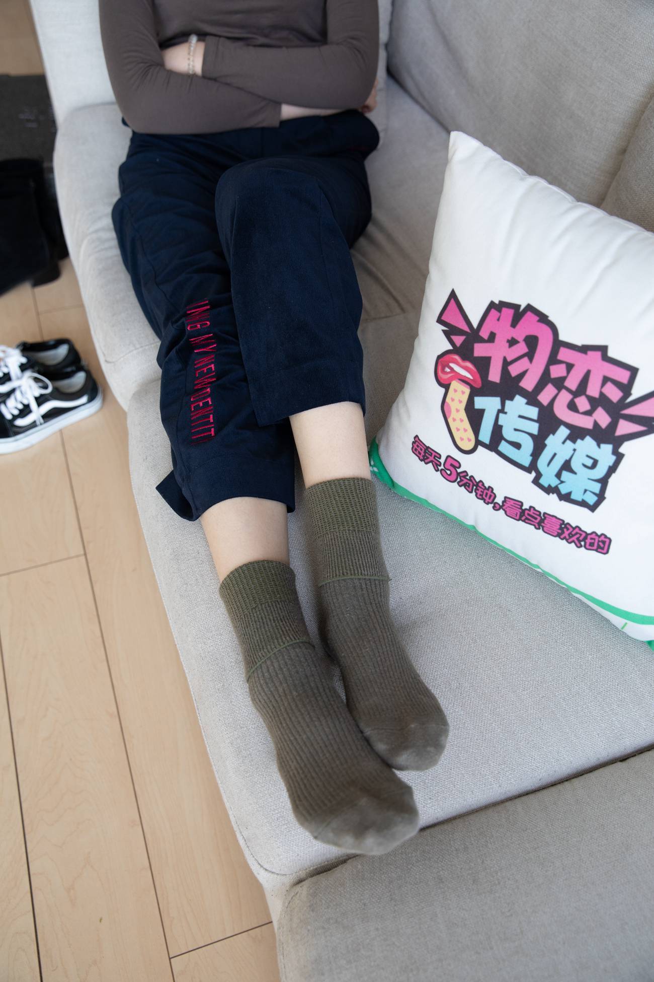 图片[92]-[物恋传媒] NO.099 佳琪-可御可萌-浪漫红唇的温柔 [149P] – 速更版-美库