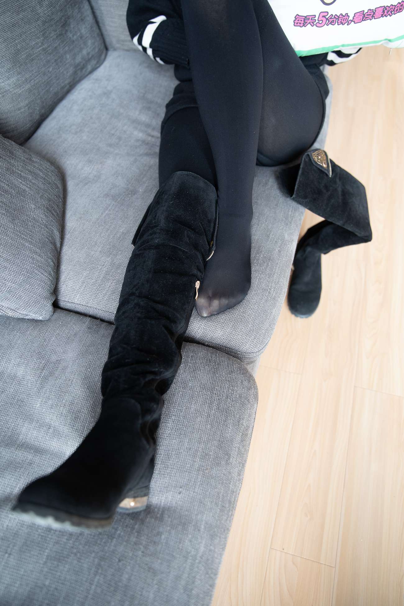 图片[62]-勿恋传媒 No.100 璐璐-小舒淇的冷与姓感黑丝 [99P] – 速更版-美库