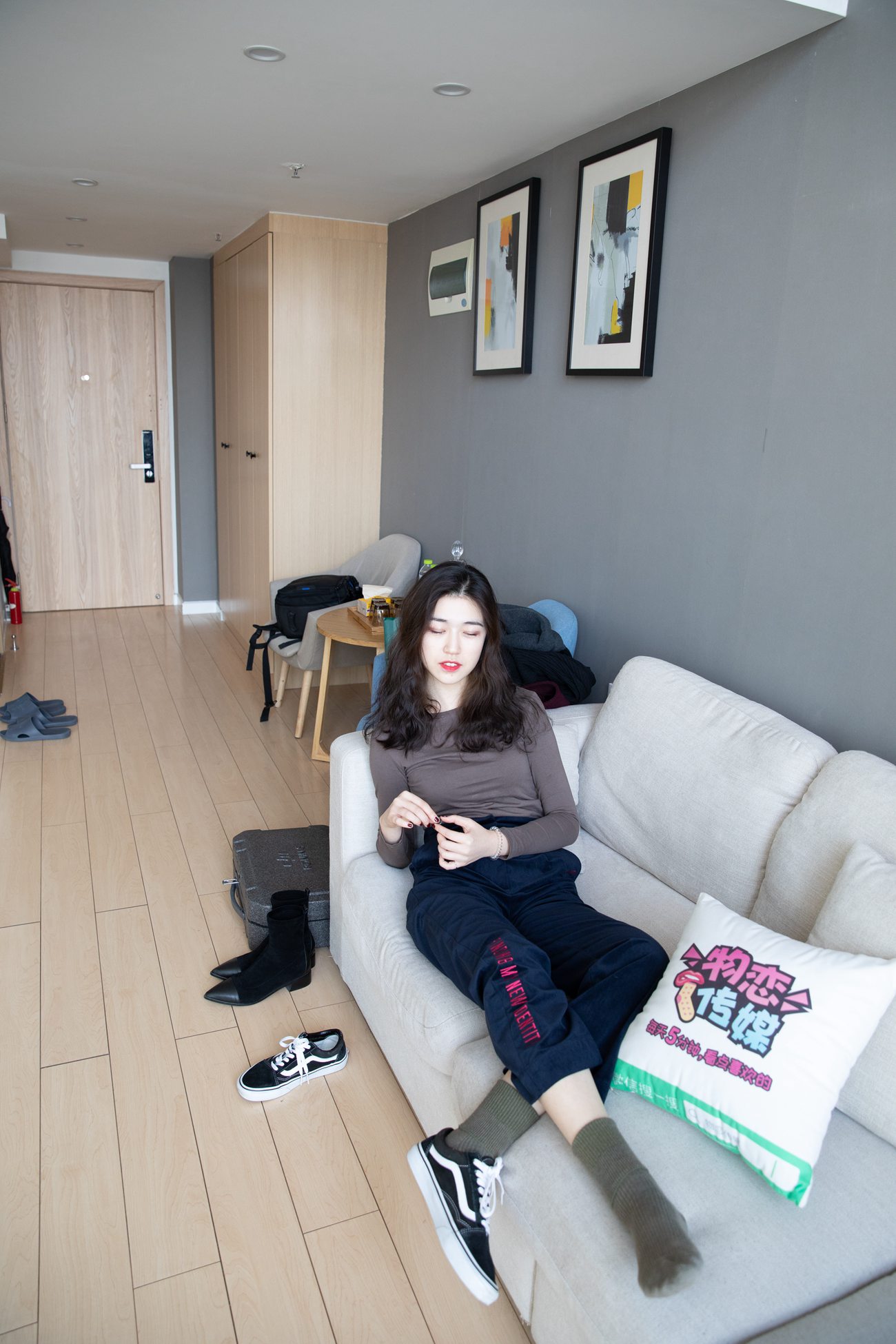 图片[108]-[物恋传媒] NO.099 佳琪-可御可萌-浪漫红唇的温柔 [149P] – 速更版-美库