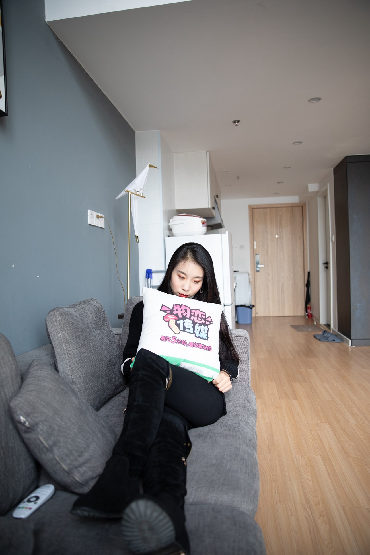 图片[74]-勿恋传媒 No.100 璐璐-小舒淇的冷与姓感黑丝 [99P] – 速更版-美库