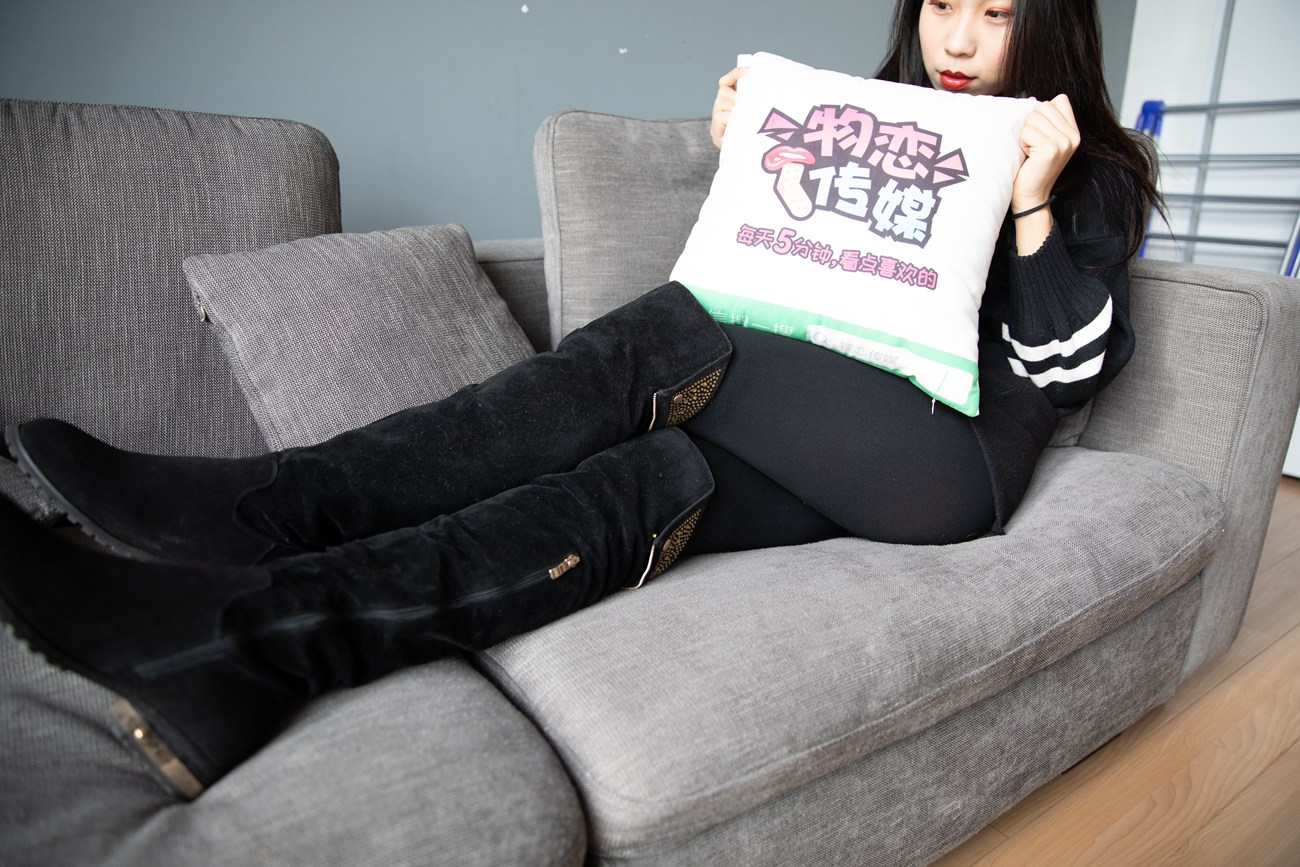 图片[76]-勿恋传媒 No.100 璐璐-小舒淇的冷与姓感黑丝 [99P] – 速更版-美库