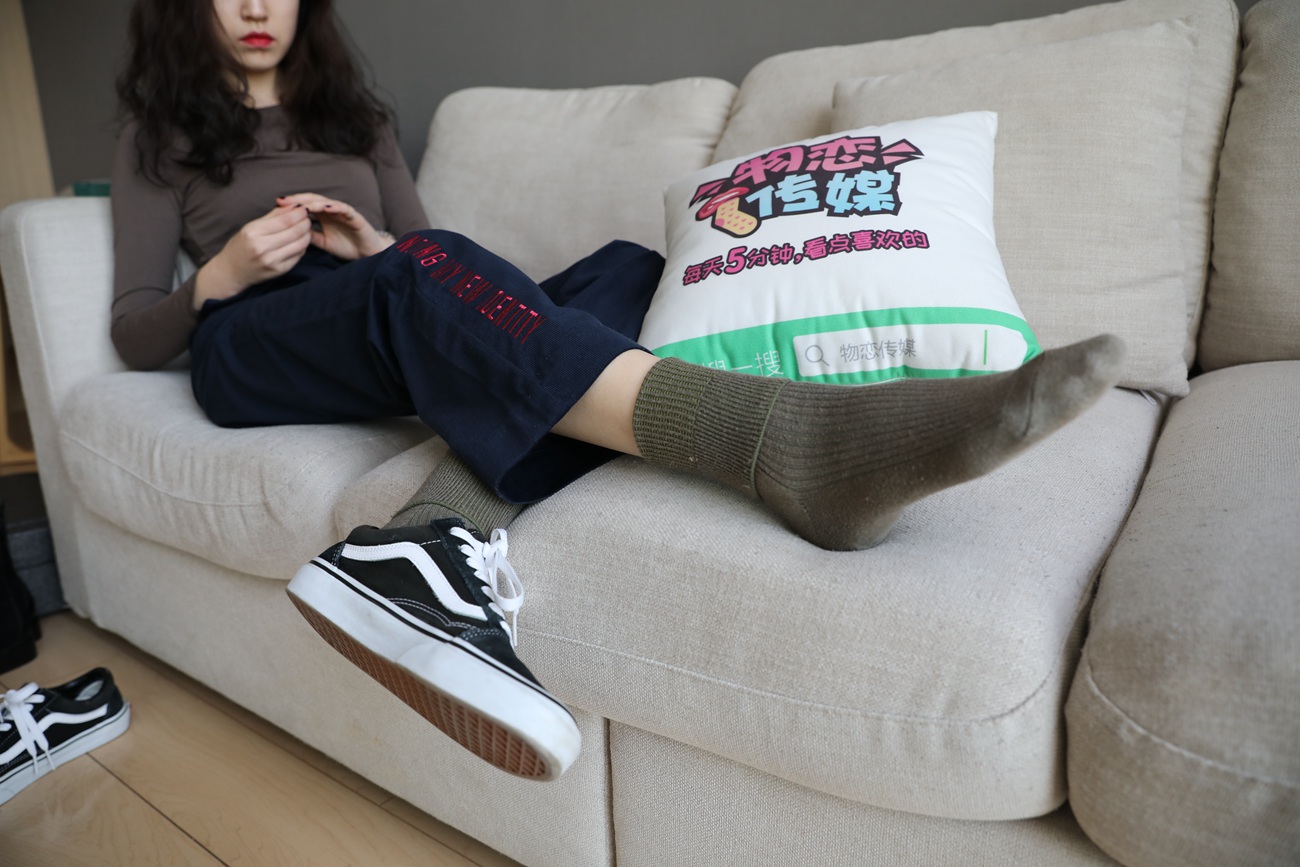 图片[118]-[物恋传媒] NO.099 佳琪-可御可萌-浪漫红唇的温柔 [149P] – 速更版-美库