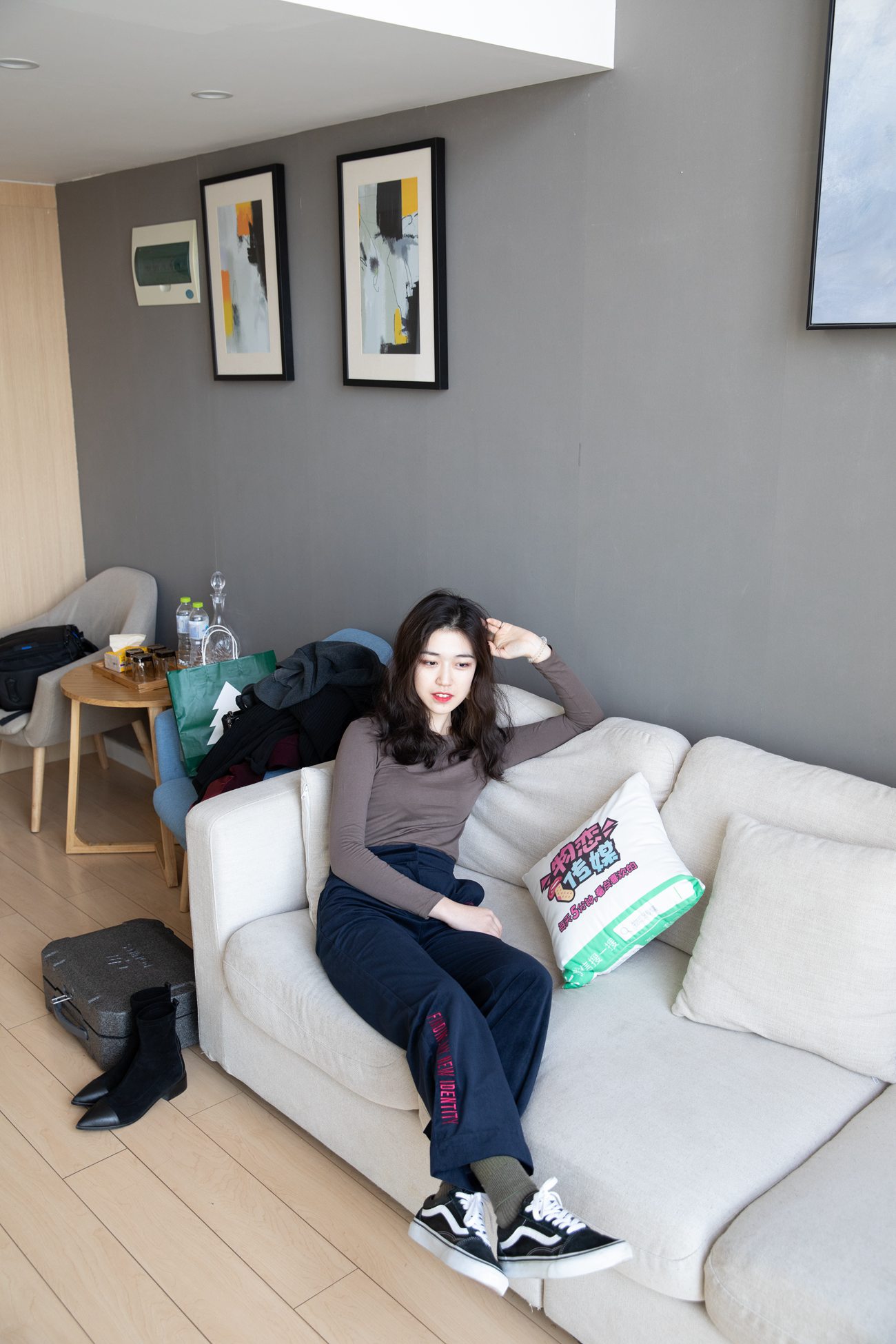 图片[136]-[物恋传媒] NO.099 佳琪-可御可萌-浪漫红唇的温柔 [149P] – 速更版-美库