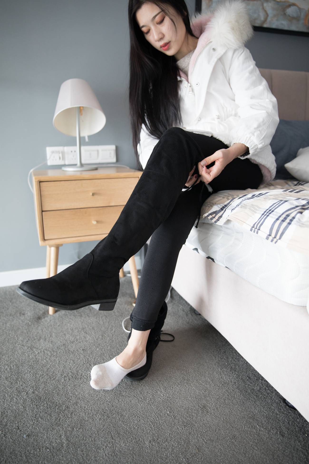 图片[132]-勿恋传媒 No.101 苏镶-气质女神的过膝长靴 [188P] – 速更版-美库