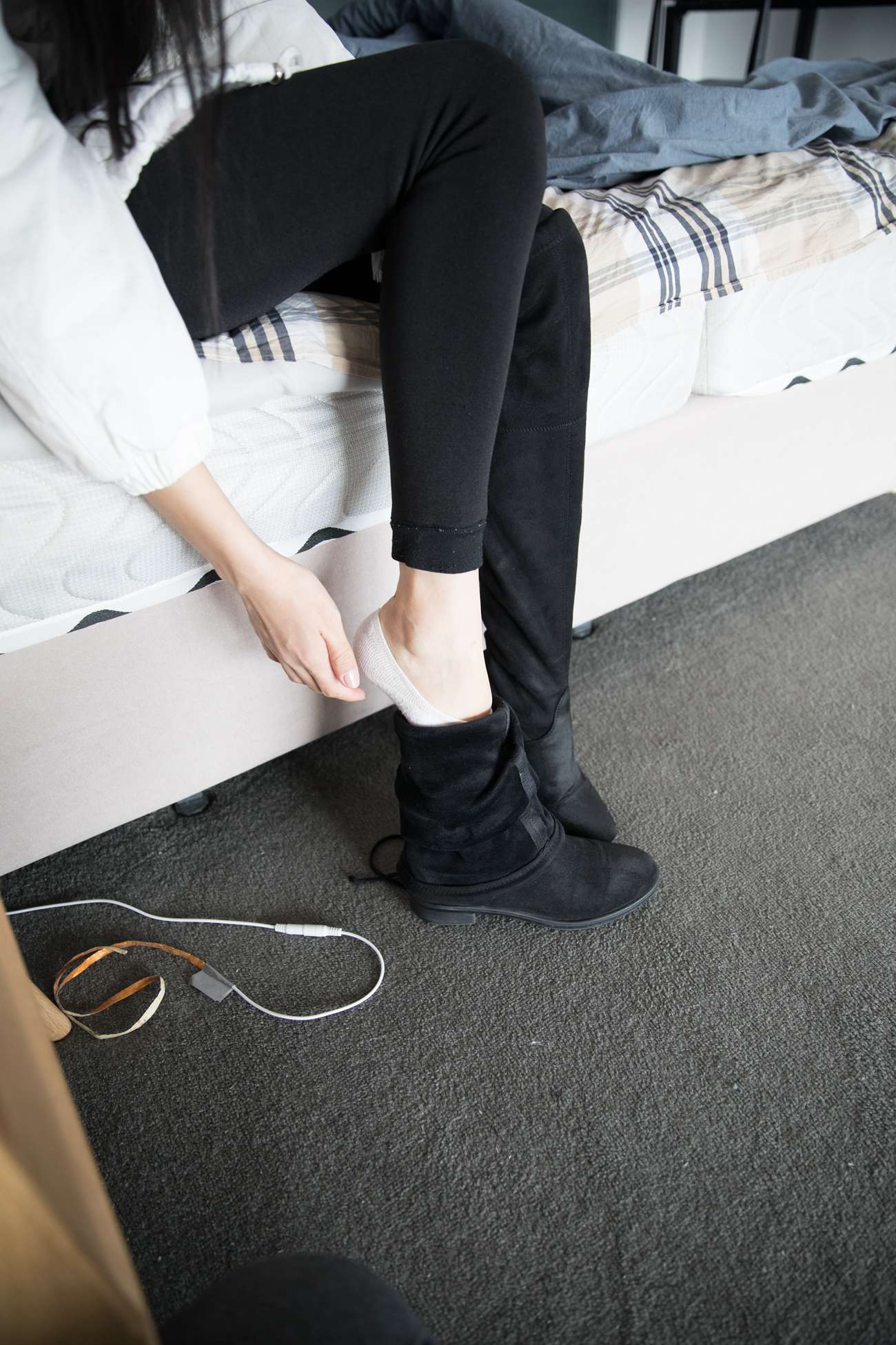 图片[142]-勿恋传媒 No.101 苏镶-气质女神的过膝长靴 [188P] – 速更版-美库