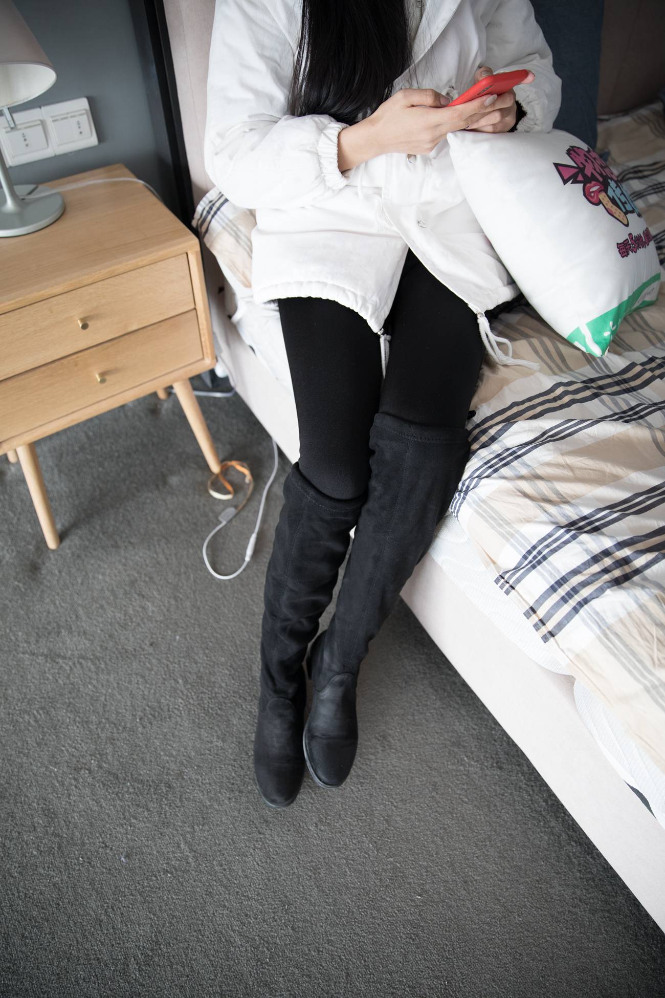 图片[158]-勿恋传媒 No.101 苏镶-气质女神的过膝长靴 [188P] – 速更版-美库