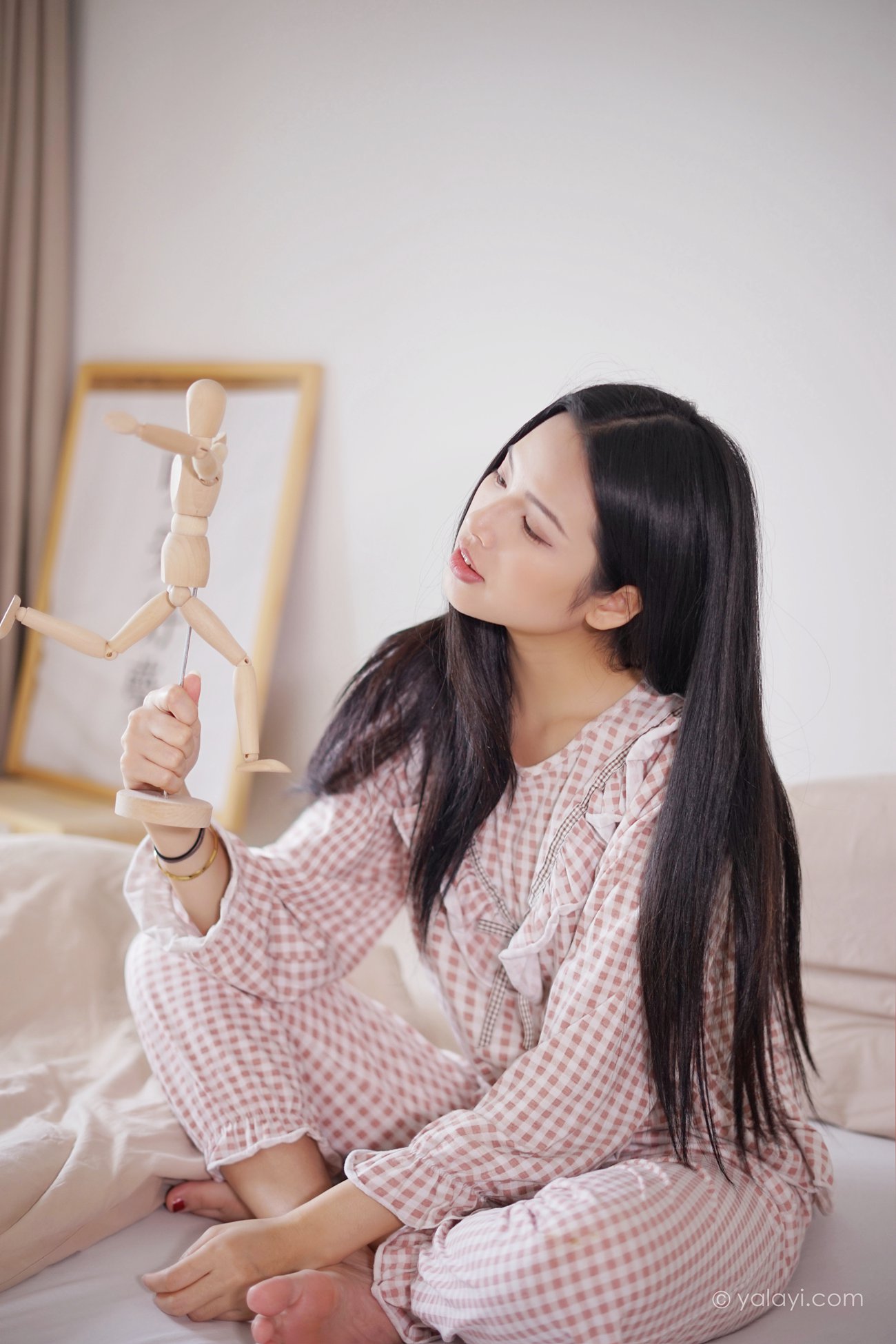 图片[42]-[YALAYI雅拉伊] 2021.09.16 No.843 在家千日好 溪若 [42P] – 速更版-美库