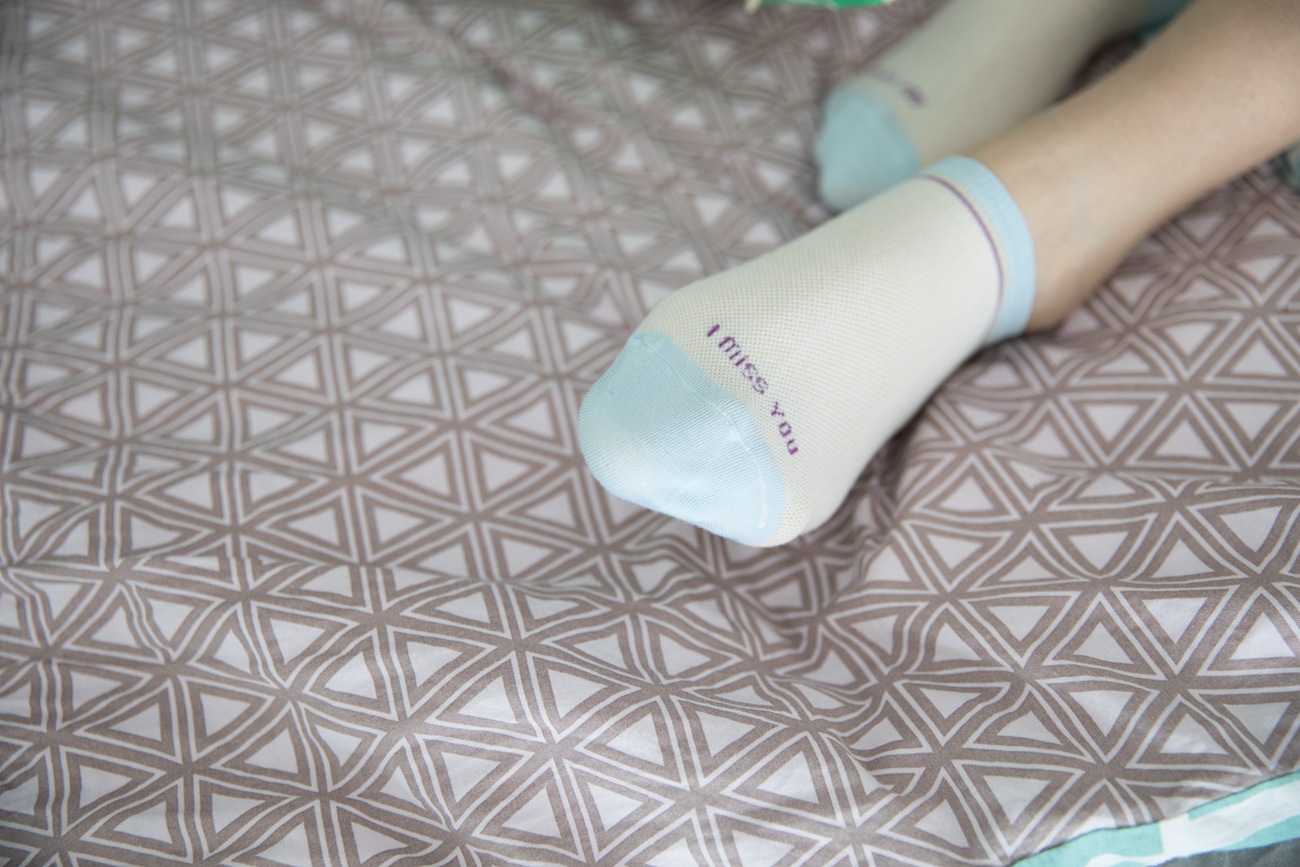 图片[24]-勿恋传媒 No.105 小飞-你是我爱笑的短发姑娘 [152P] – 速更版-美库