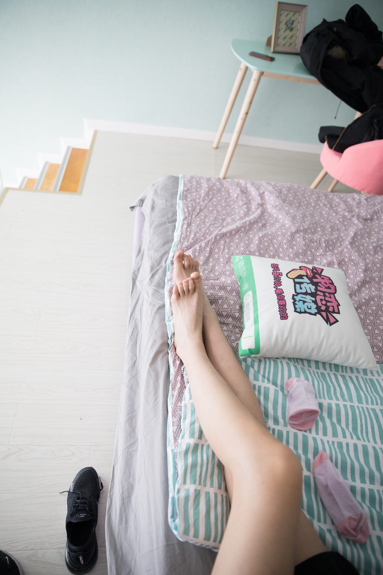 图片[39]-勿恋传媒 No.105 小飞-你是我爱笑的短发姑娘 [152P] – 速更版-美库