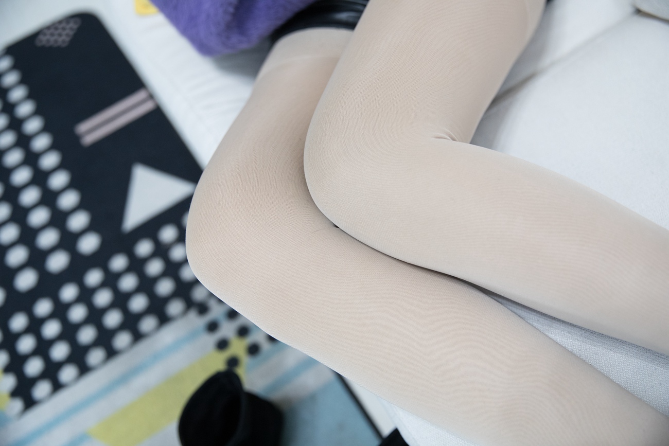 图片[86]-勿恋传媒 No.103 语梦-她和她的七彩肉丝梦境 [159P] – 速更版-美库