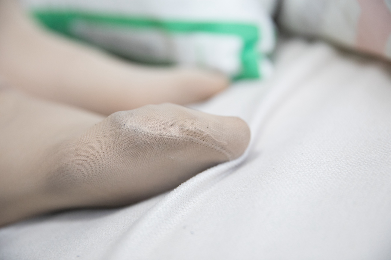 图片[89]-勿恋传媒 No.103 语梦-她和她的七彩肉丝梦境 [159P] – 速更版-美库