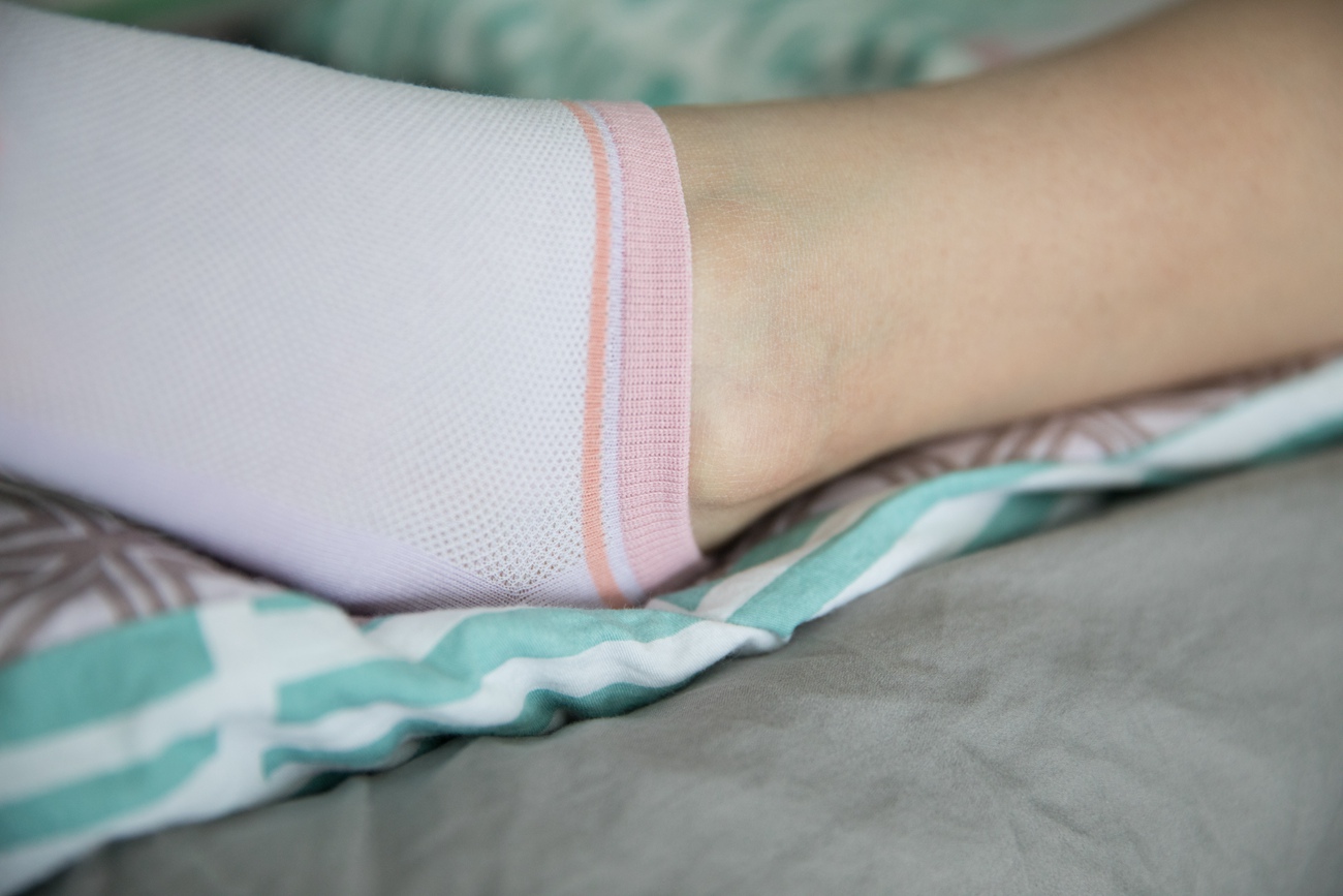 图片[83]-勿恋传媒 No.105 小飞-你是我爱笑的短发姑娘 [152P] – 速更版-美库