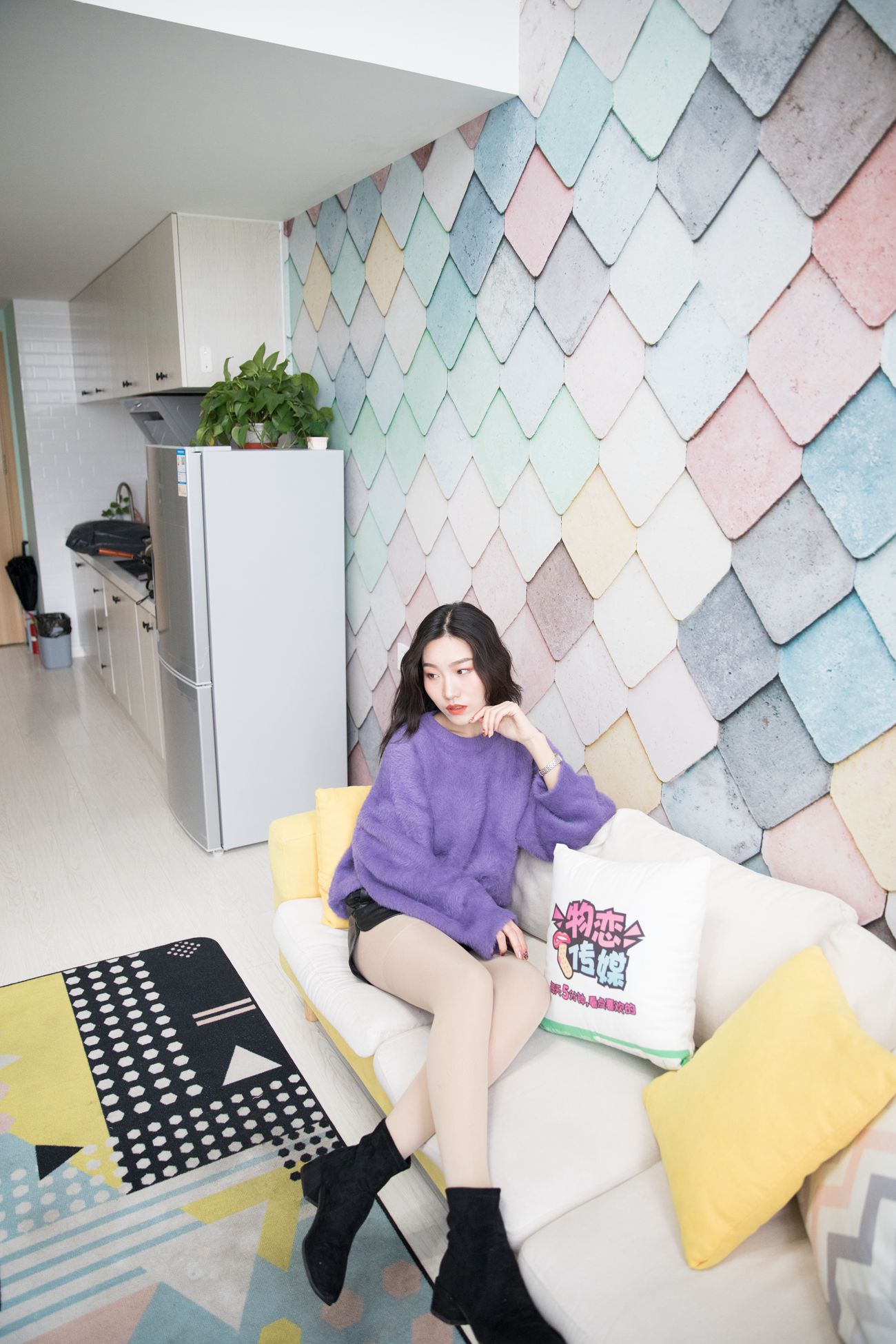 图片[146]-勿恋传媒 No.103 语梦-她和她的七彩肉丝梦境 [159P] – 速更版-美库