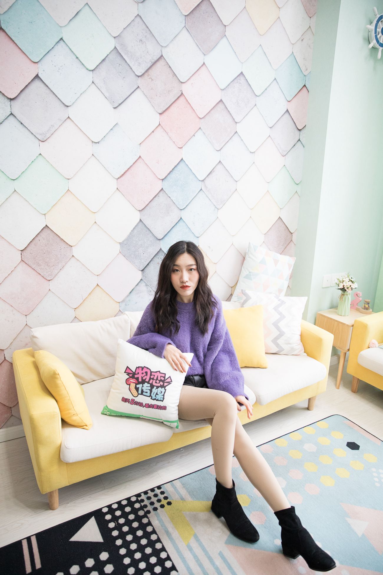 图片[150]-勿恋传媒 No.103 语梦-她和她的七彩肉丝梦境 [159P] – 速更版-美库