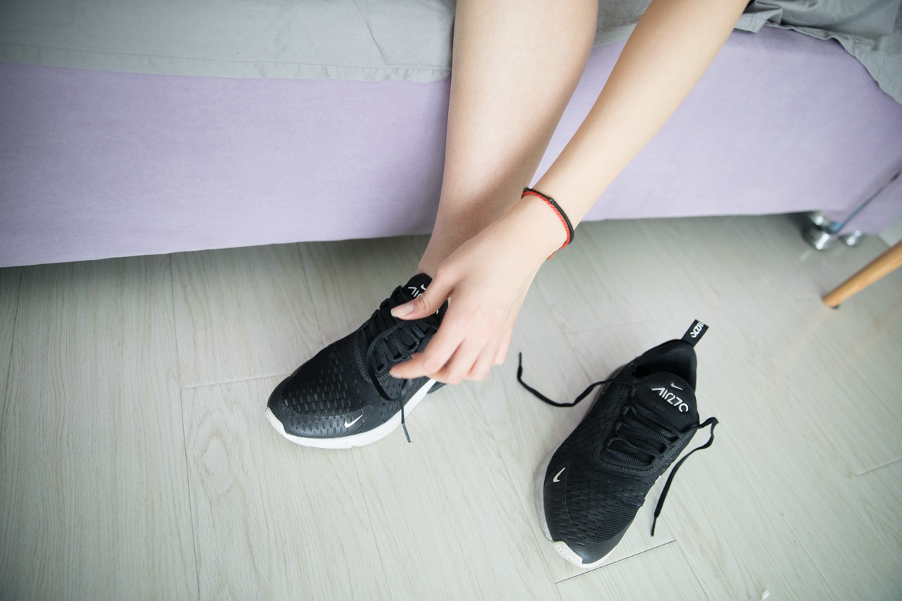 图片[116]-勿恋传媒 No.105 小飞-你是我爱笑的短发姑娘 [152P] – 速更版-美库