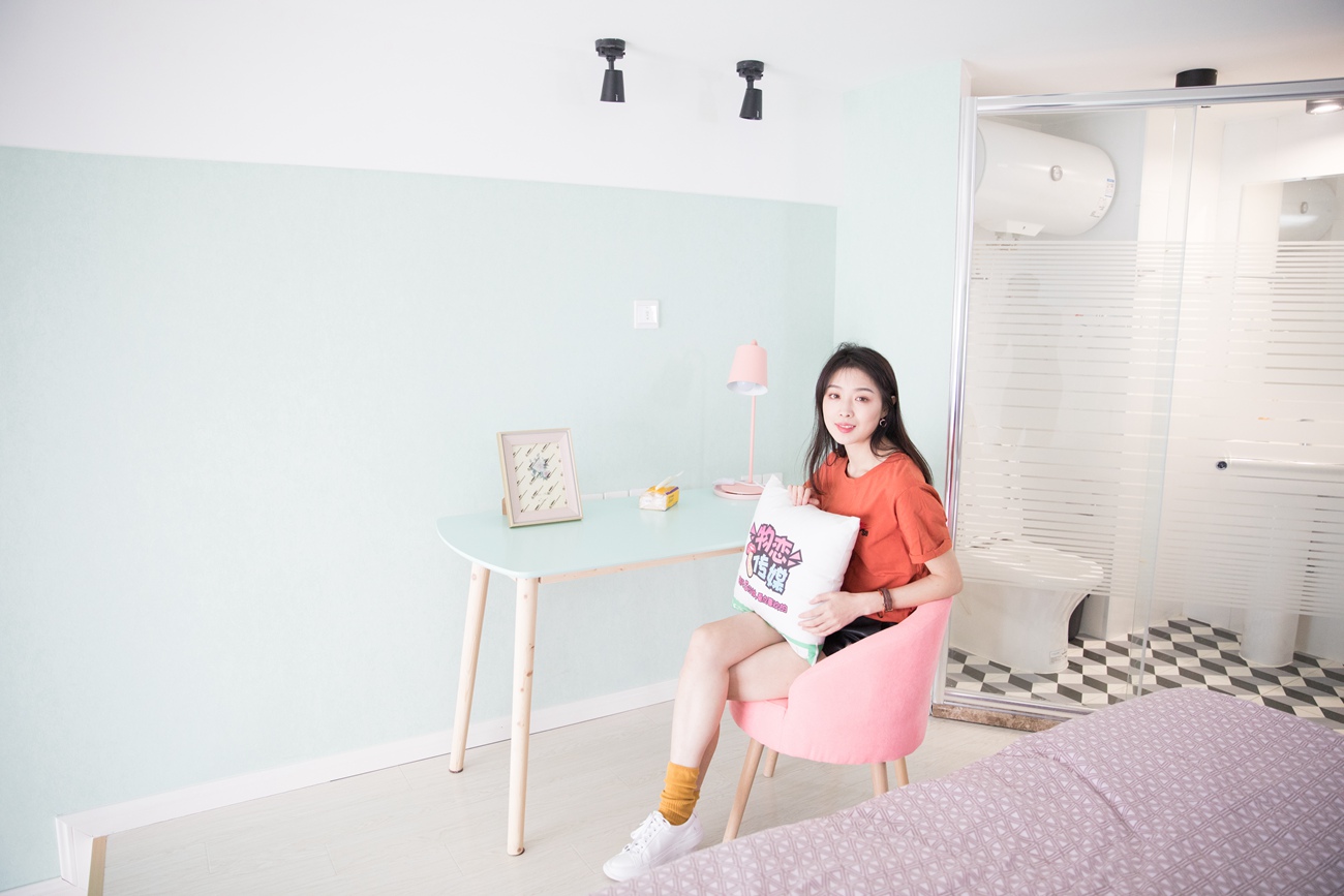 图片[156]-勿恋传媒 No.104 心怡-爱像一道光，如此美妙 [158P] – 速更版-美库