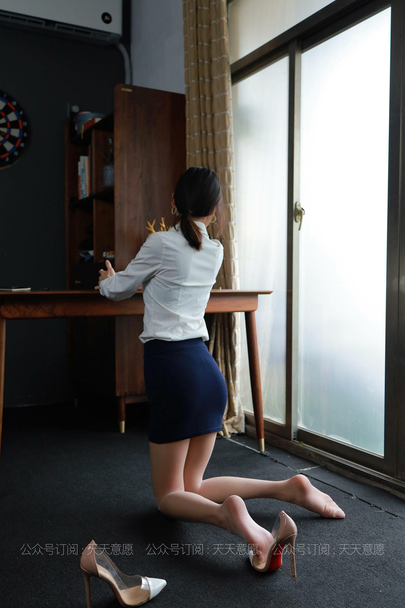 图片[21]-[IESS异思趣向] 2021.05.24 丝享家 813：小六《火辣女秘书》[88P] – 速更版-美库