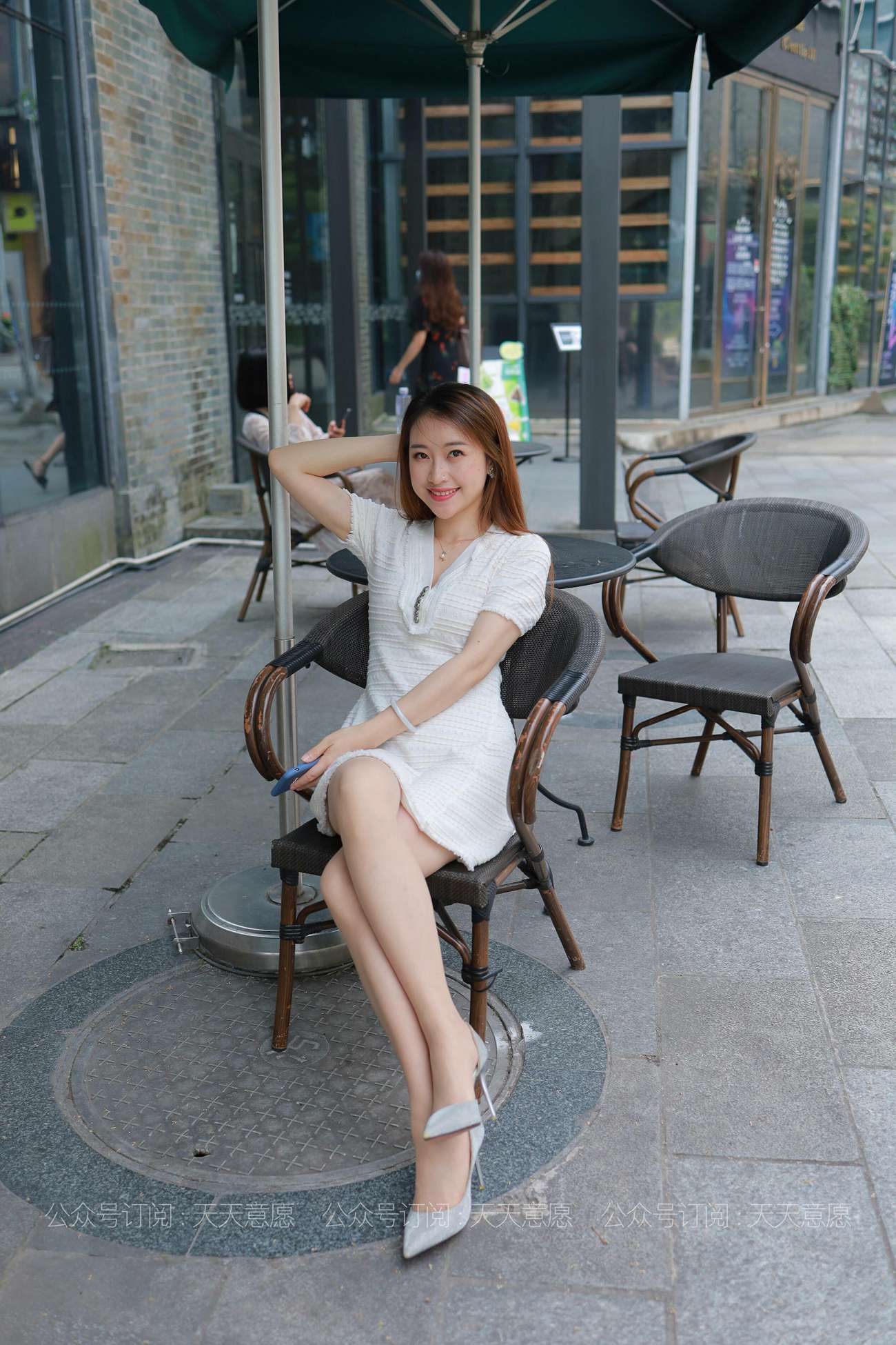 图片[79]-[IESS异思趣向] 2021.05.25 丝享家 814：小婕《肉丝白裙俏佳人》[79P] – 速更版-美库