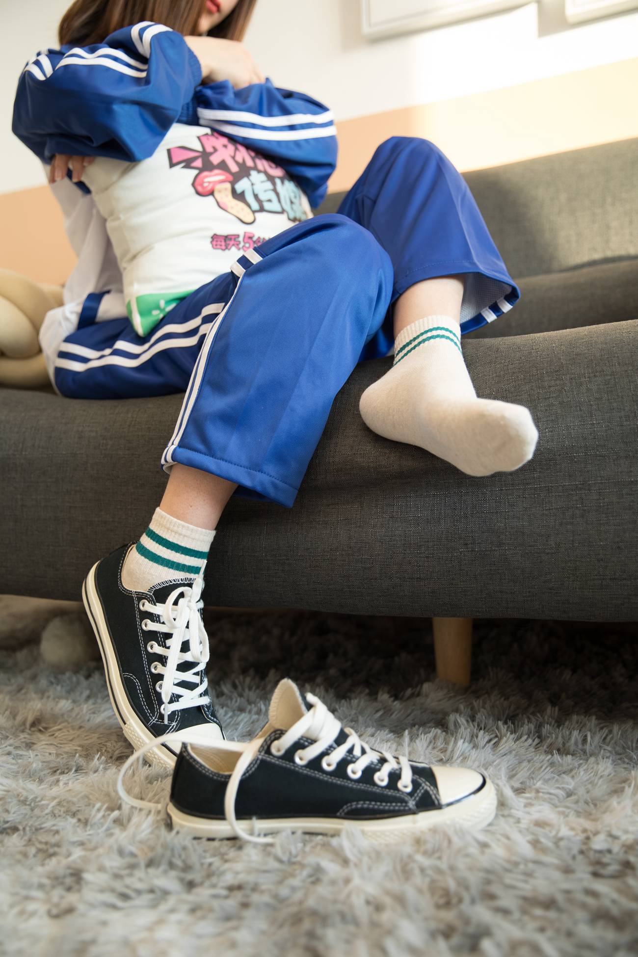 图片[127]-勿恋传媒 No.107 猫耳-清纯校服与帆布鞋之舞 [195P] – 速更版-美库