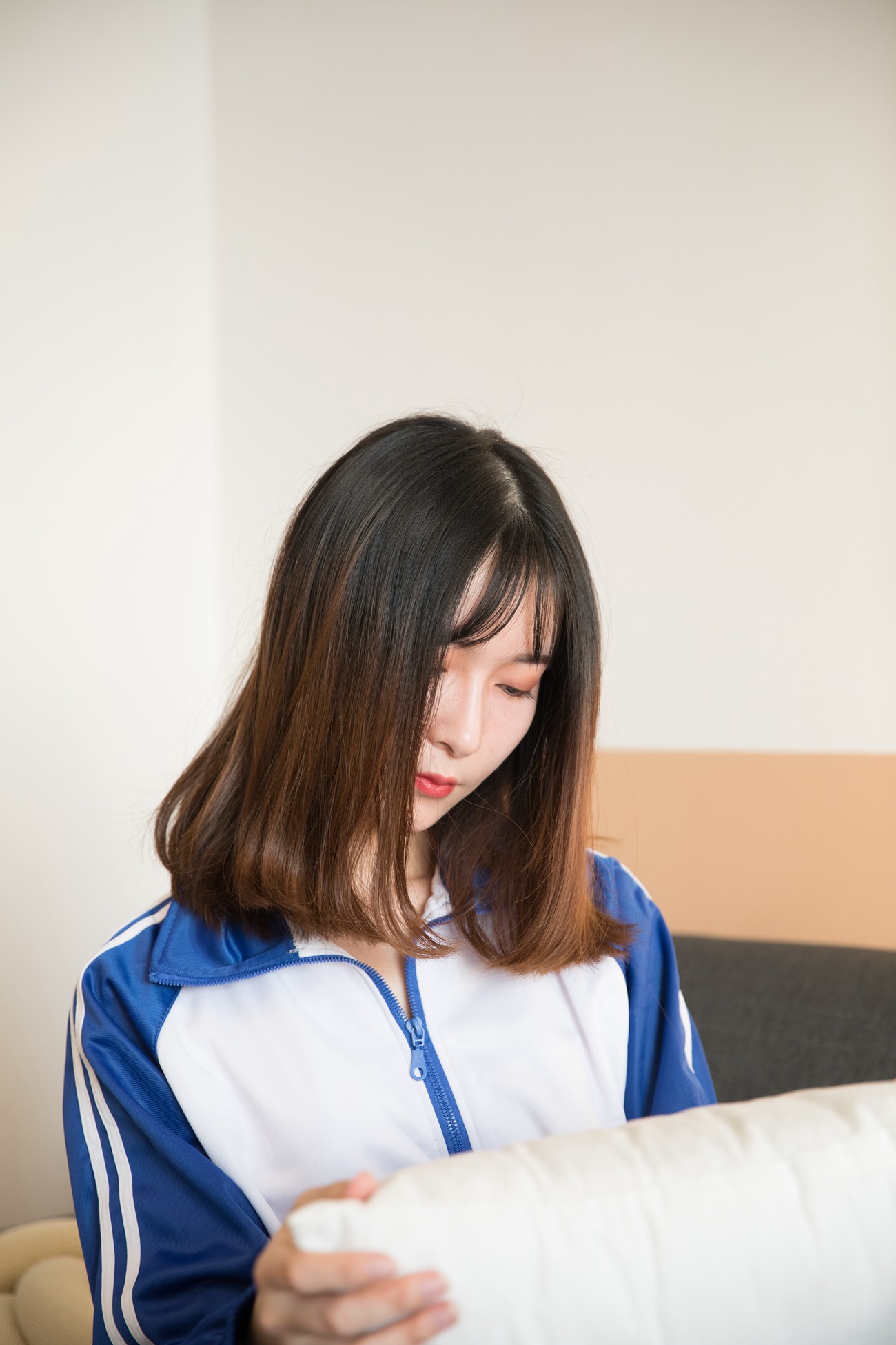 图片[176]-勿恋传媒 No.107 猫耳-清纯校服与帆布鞋之舞 [195P] – 速更版-美库