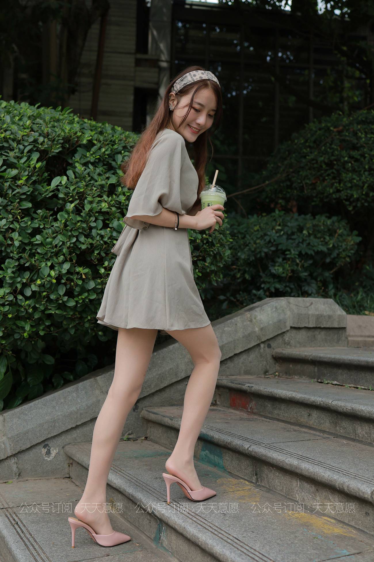 图片[77]-[IESS异思趣向] 耽丝 210531 阶梯上的美女 婉苹 [91P] – 速更版-美库