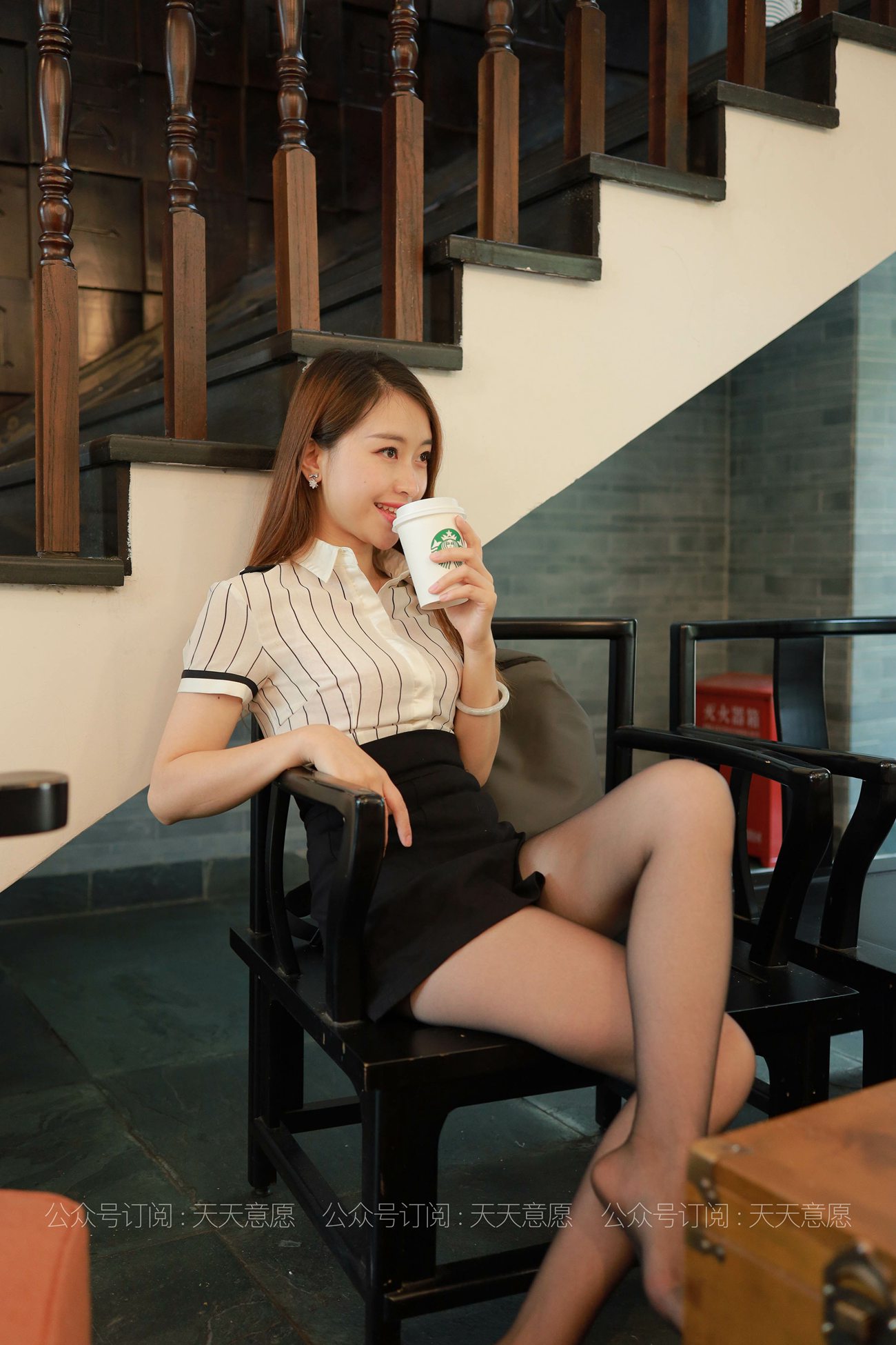 图片[22]-[IESS异思趣向] 耽丝 210601 小婕的黑丝下午茶 [91P] – 速更版-美库