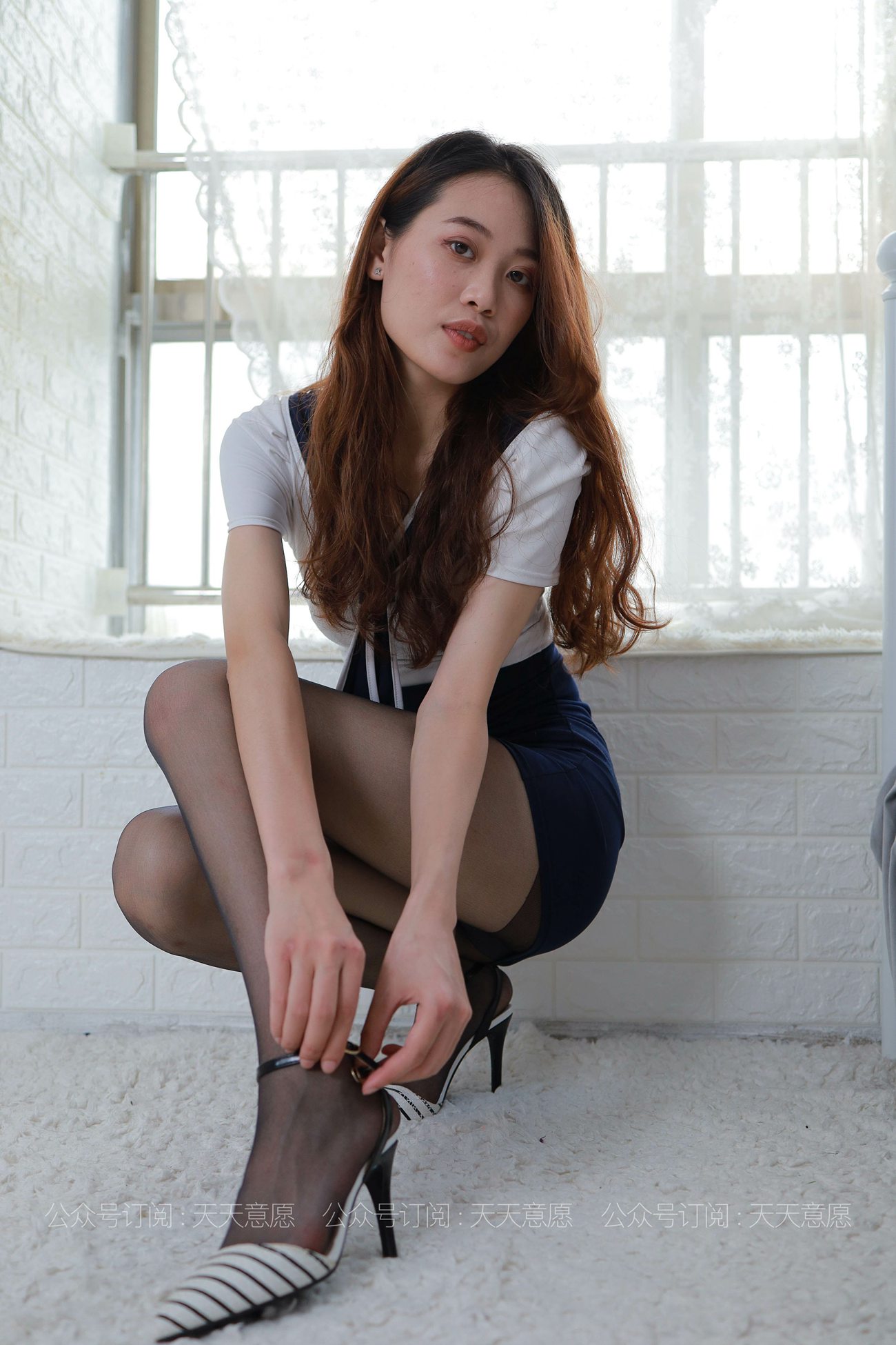 图片[29]-[IESS异思趣向] 耽丝 210606 肉肉的超短包臀裙 [78P] – 速更版-美库