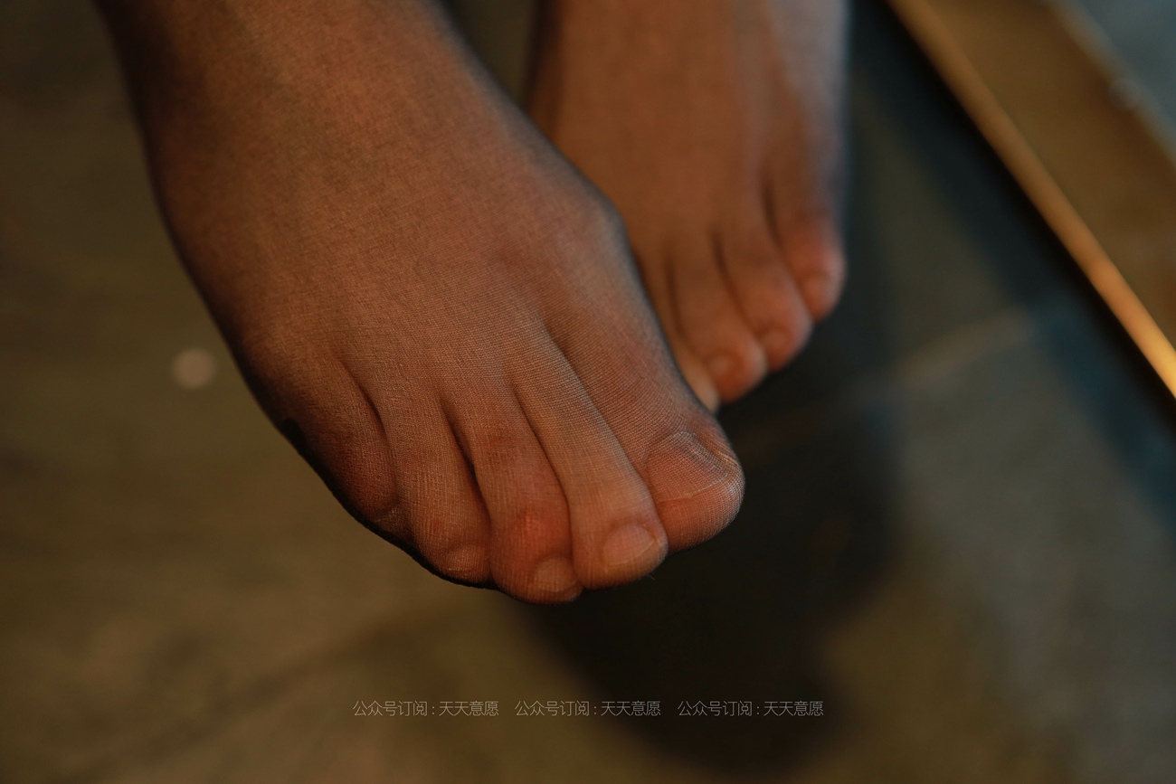 图片[27]-[IESS异思趣向] 耽丝 210611 小婕的迷人红高跟 [90P] – 速更版-美库