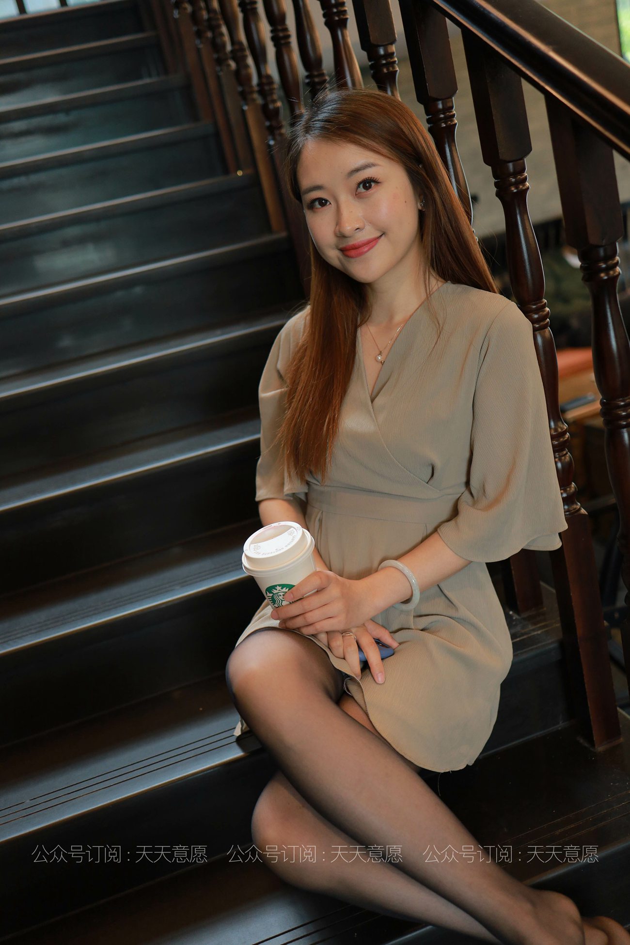 图片[69]-[IESS异思趣向] 耽丝 210611 小婕的迷人红高跟 [90P] – 速更版-美库