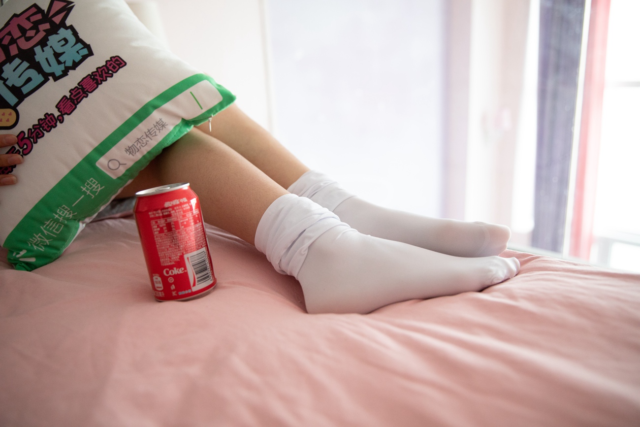 图片[36]-勿恋传媒 No.112 落落-荷叶边加白丝 [116P] – 速更版-美库