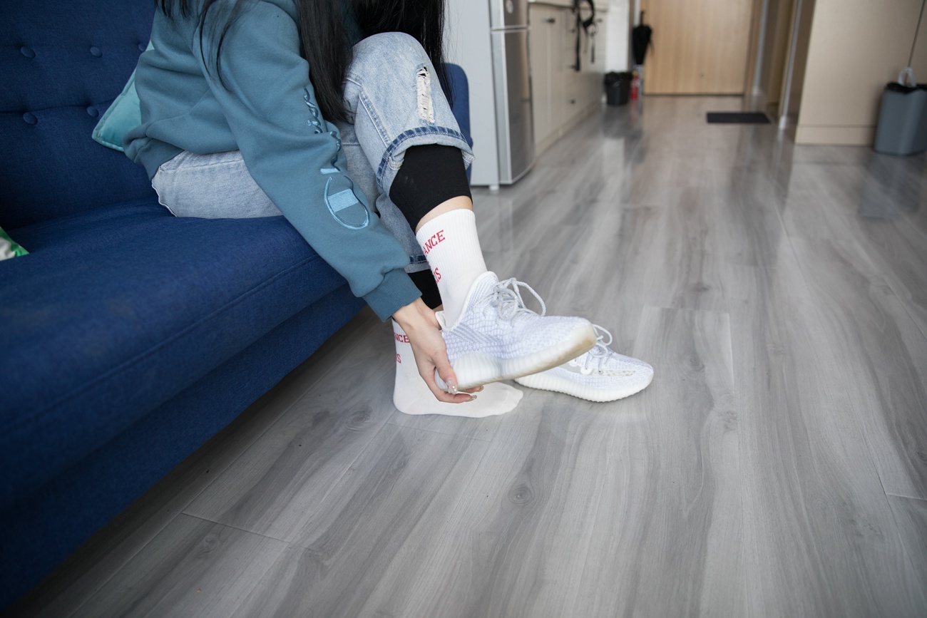 图片[111]-勿恋传媒 No.113 铛铛-可爱的披肩发娃娃脸女生 [150P] – 速更版-美库