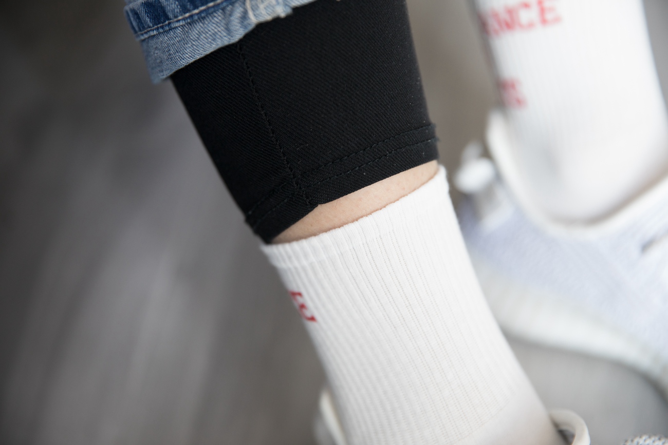 图片[129]-勿恋传媒 No.113 铛铛-可爱的披肩发娃娃脸女生 [150P] – 速更版-美库