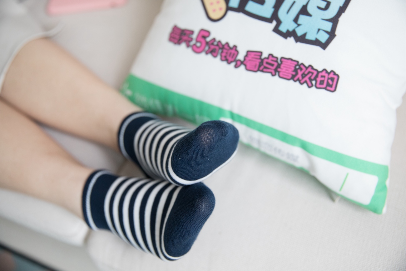 图片[49]-勿恋传媒 No.117 蕾-送你一朵小小de太阳 [169P] – 速更版-美库