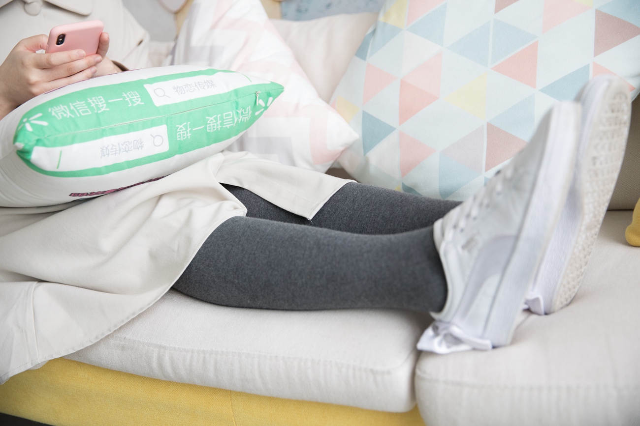 图片[140]-勿恋传媒 No.117 蕾-送你一朵小小de太阳 [169P] – 速更版-美库