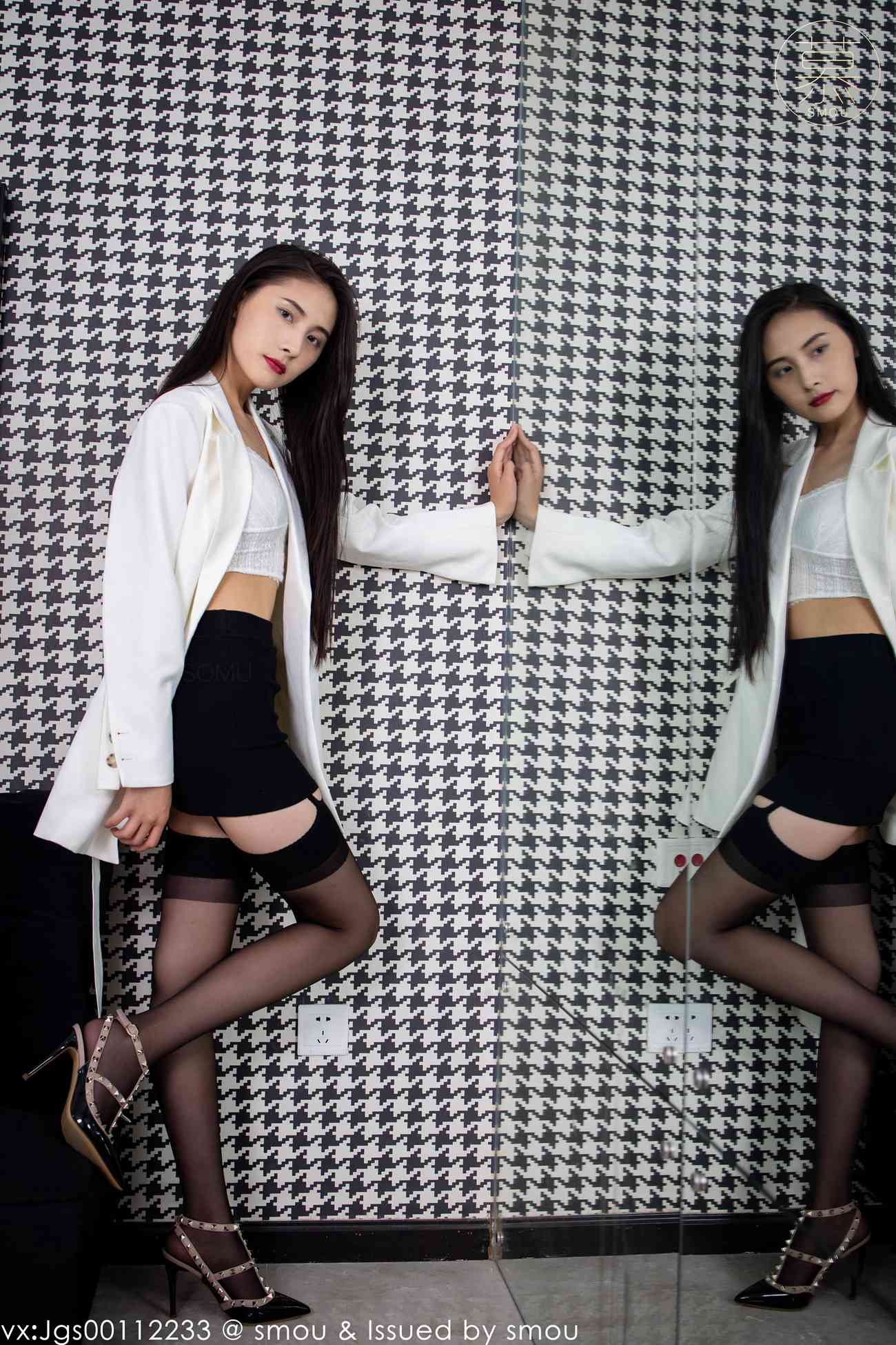 图片[35]-[丝慕SMOU]熟系列 S020 黑丝 露茜[83+1P] – 速更版-美库