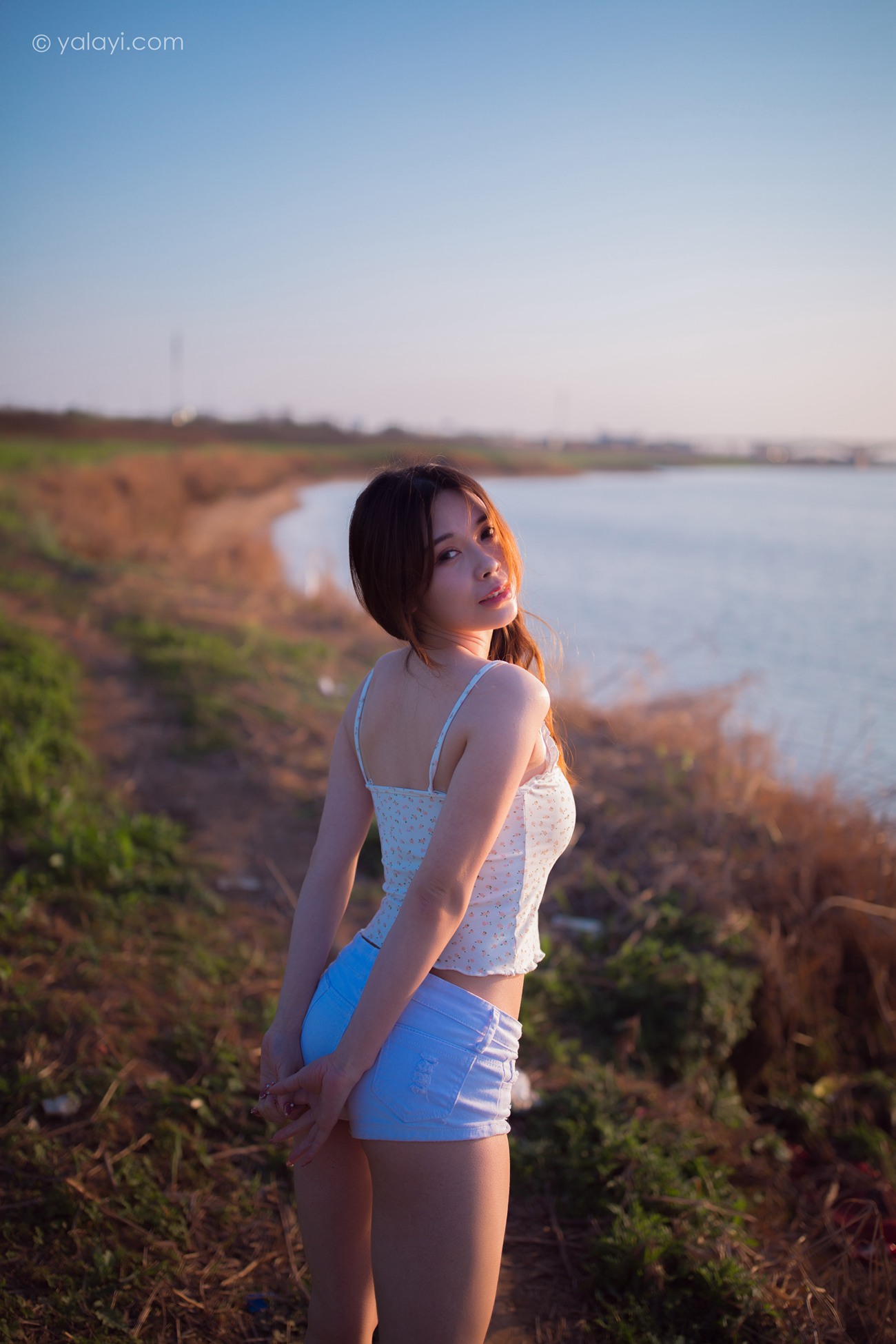 图片[15]-[YALAYI雅拉伊] 2021.09.19 No.843 跋山涉水 香草 [33P] – 速更版-美库