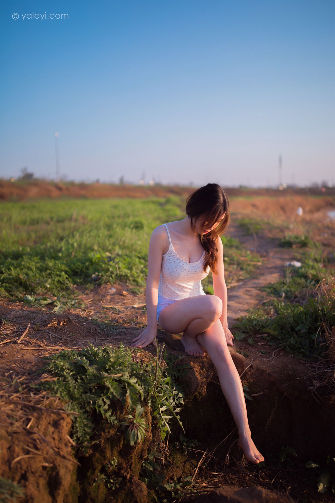 图片[17]-[YALAYI雅拉伊] 2021.09.19 No.843 跋山涉水 香草 [33P] – 速更版-美库