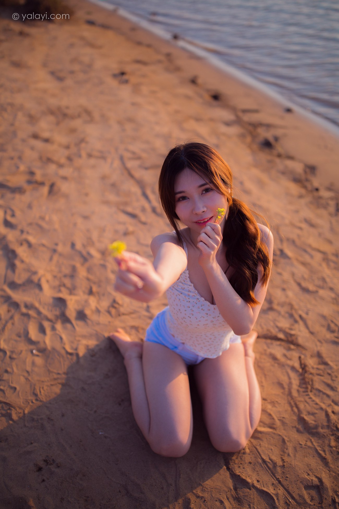 图片[22]-[YALAYI雅拉伊] 2021.09.19 No.843 跋山涉水 香草 [33P] – 速更版-美库