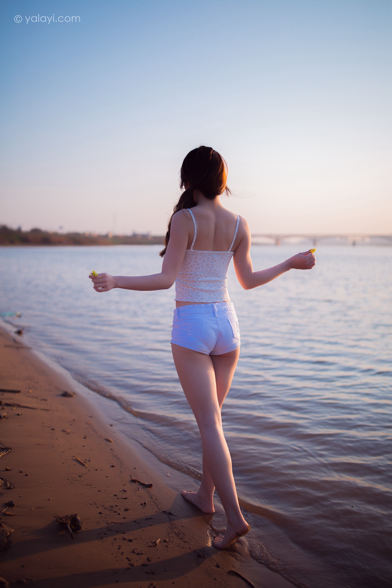 图片[25]-[YALAYI雅拉伊] 2021.09.19 No.843 跋山涉水 香草 [33P] – 速更版-美库