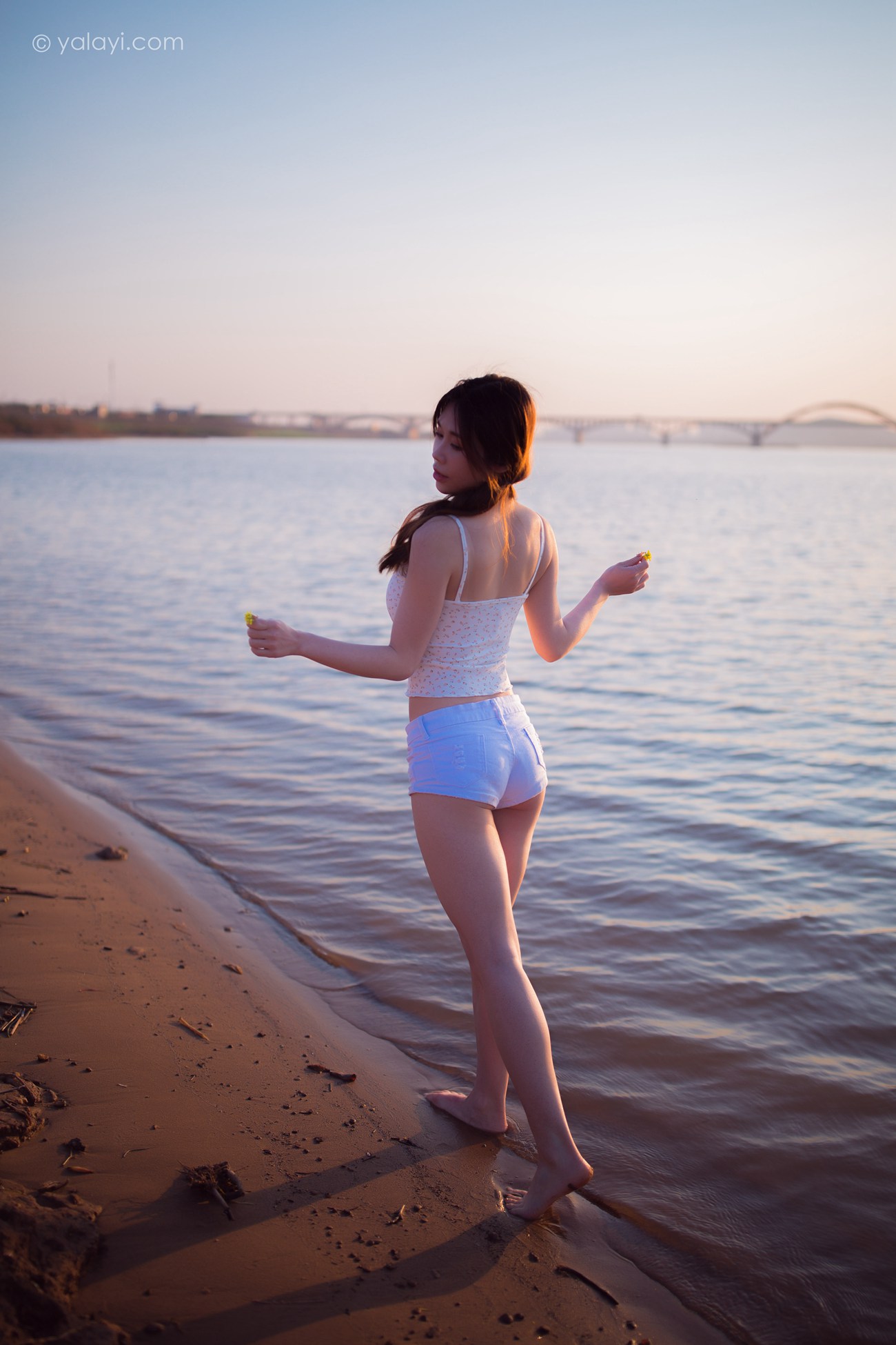 图片[26]-[YALAYI雅拉伊] 2021.09.19 No.843 跋山涉水 香草 [33P] – 速更版-美库