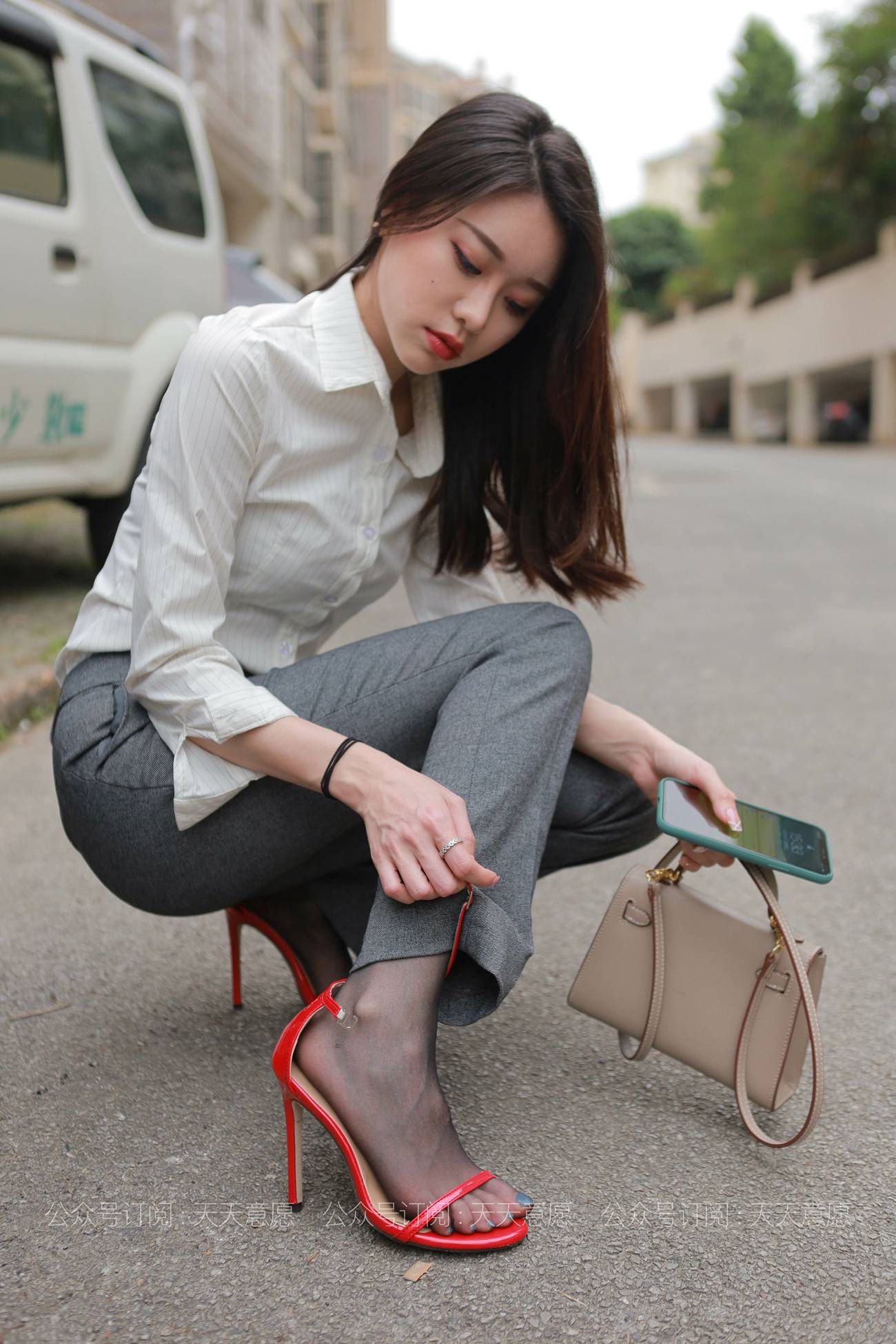 图片[16]-[IESS异思趣向] 耽丝 210618 六月女神特辑-佳爷 [84P] – 速更版-美库