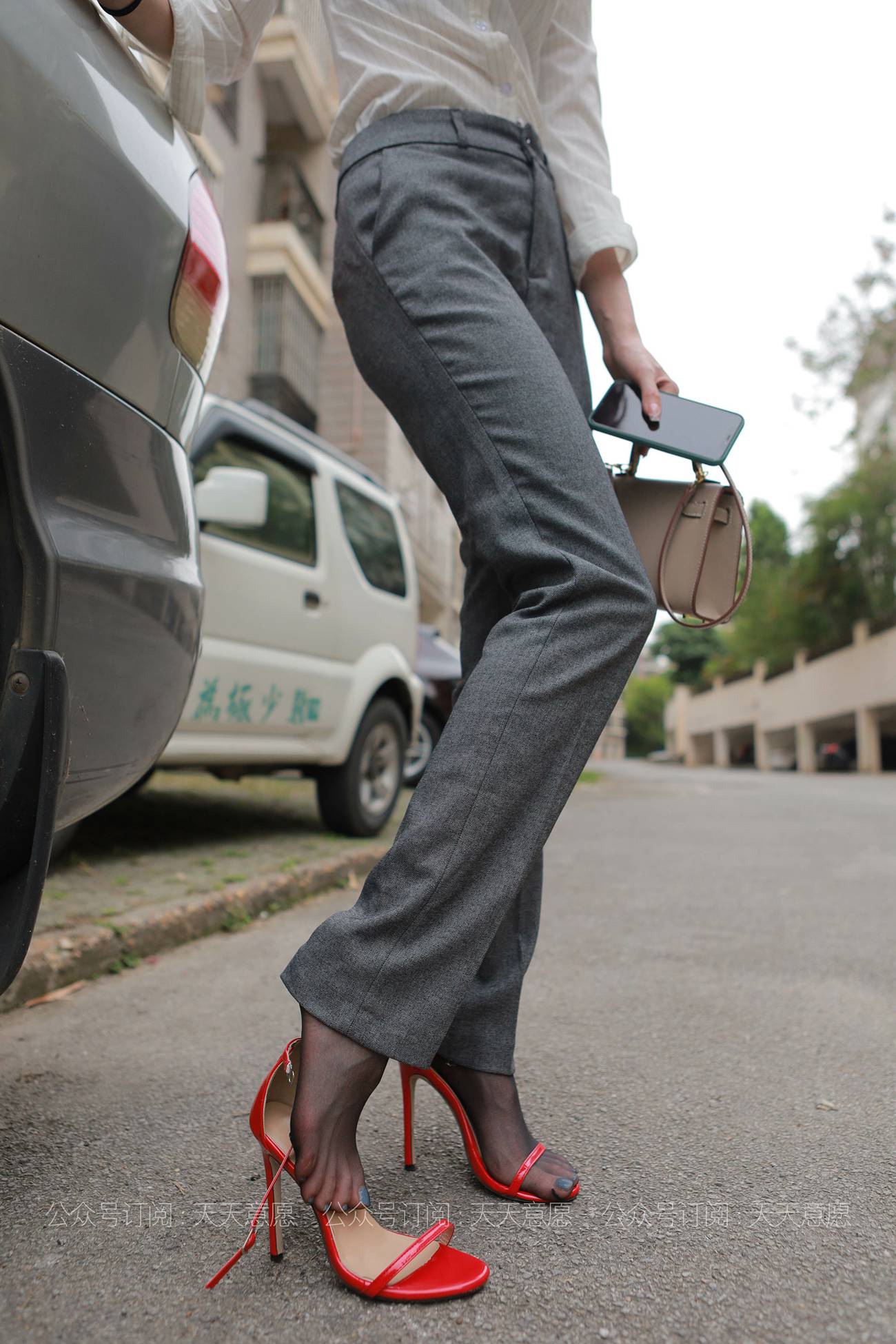 图片[23]-[IESS异思趣向] 耽丝 210618 六月女神特辑-佳爷 [84P] – 速更版-美库