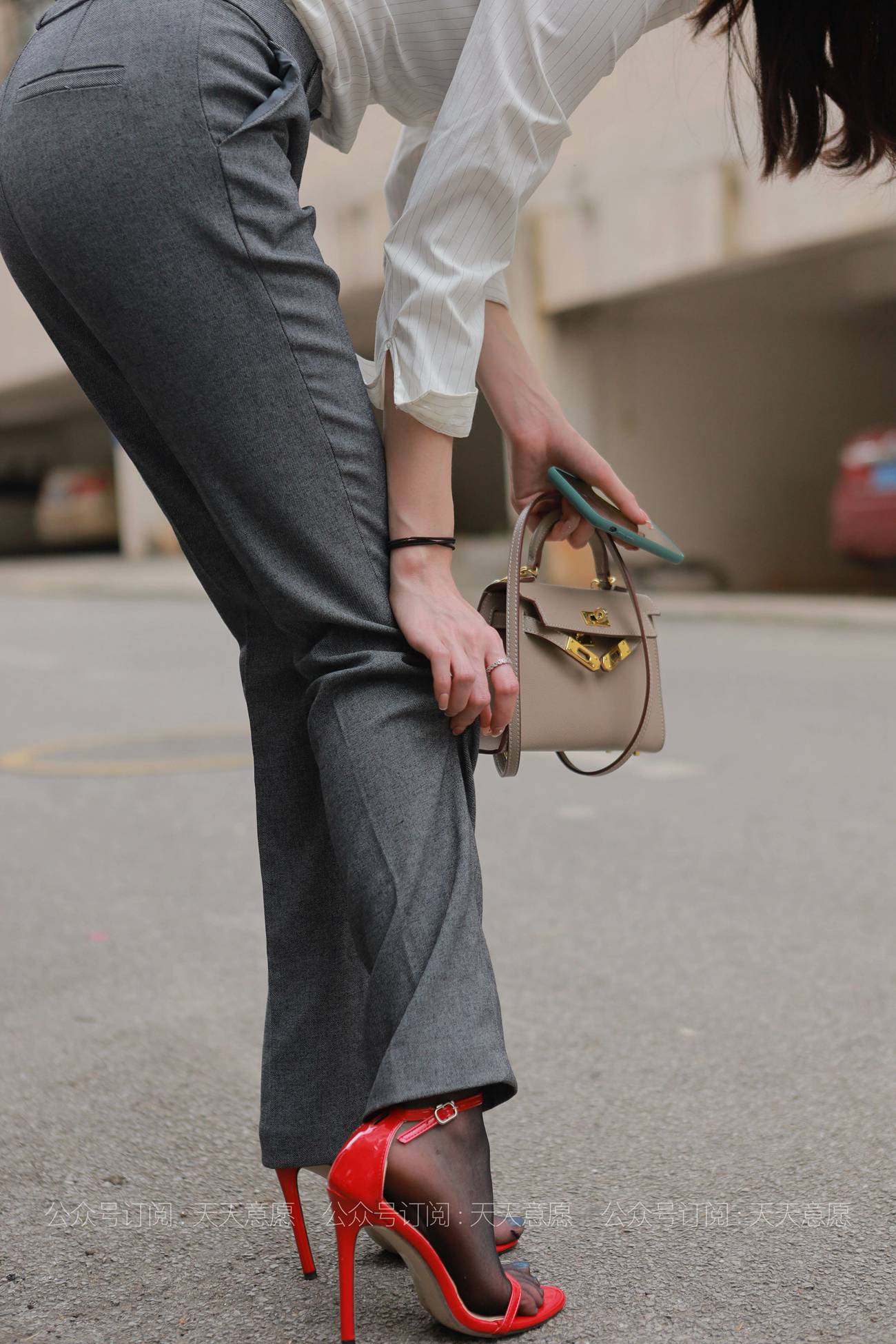 图片[35]-[IESS异思趣向] 耽丝 210618 六月女神特辑-佳爷 [84P] – 速更版-美库