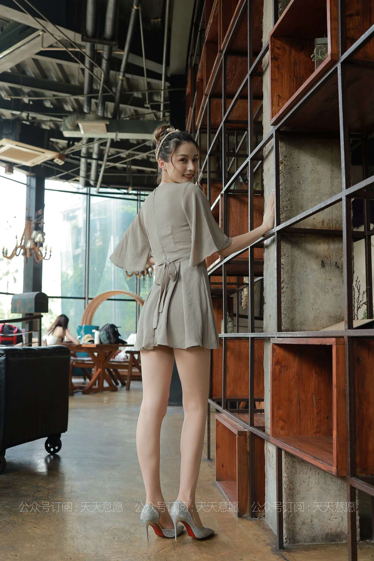 图片[54]-[IESS异思趣向] 耽丝 210617 九妹细腻如凝脂的美腿 [84P] – 速更版-美库