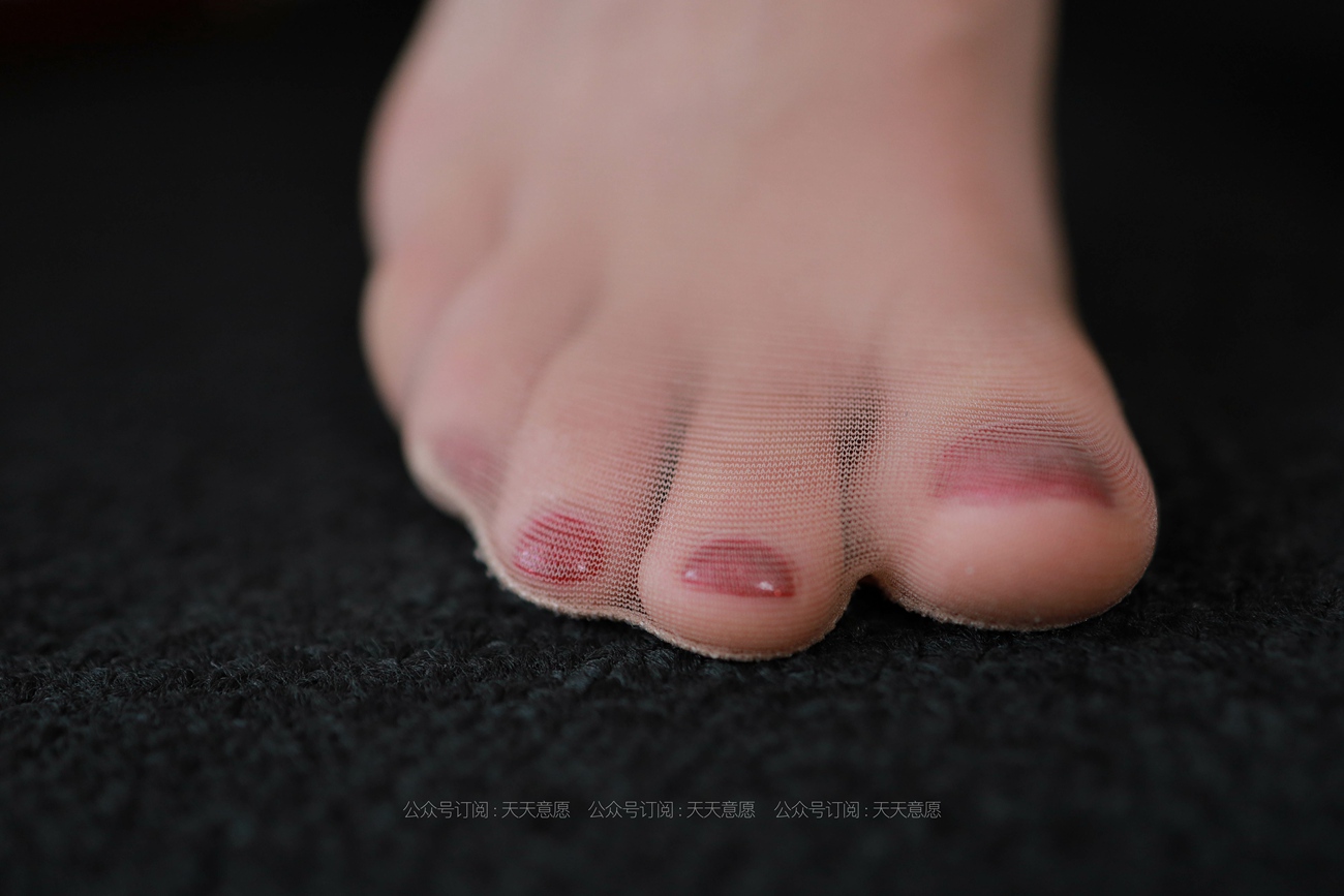 图片[24]-[IESS异思趣向] 耽丝 210620 小六的复古红旗袍 [82P] – 速更版-美库