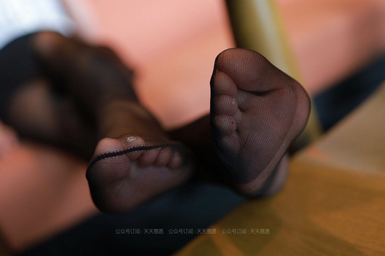 图片[84]-[IESS异思趣向] 耽丝 210622 秋秋的字母黑丝 [87P] – 速更版-美库