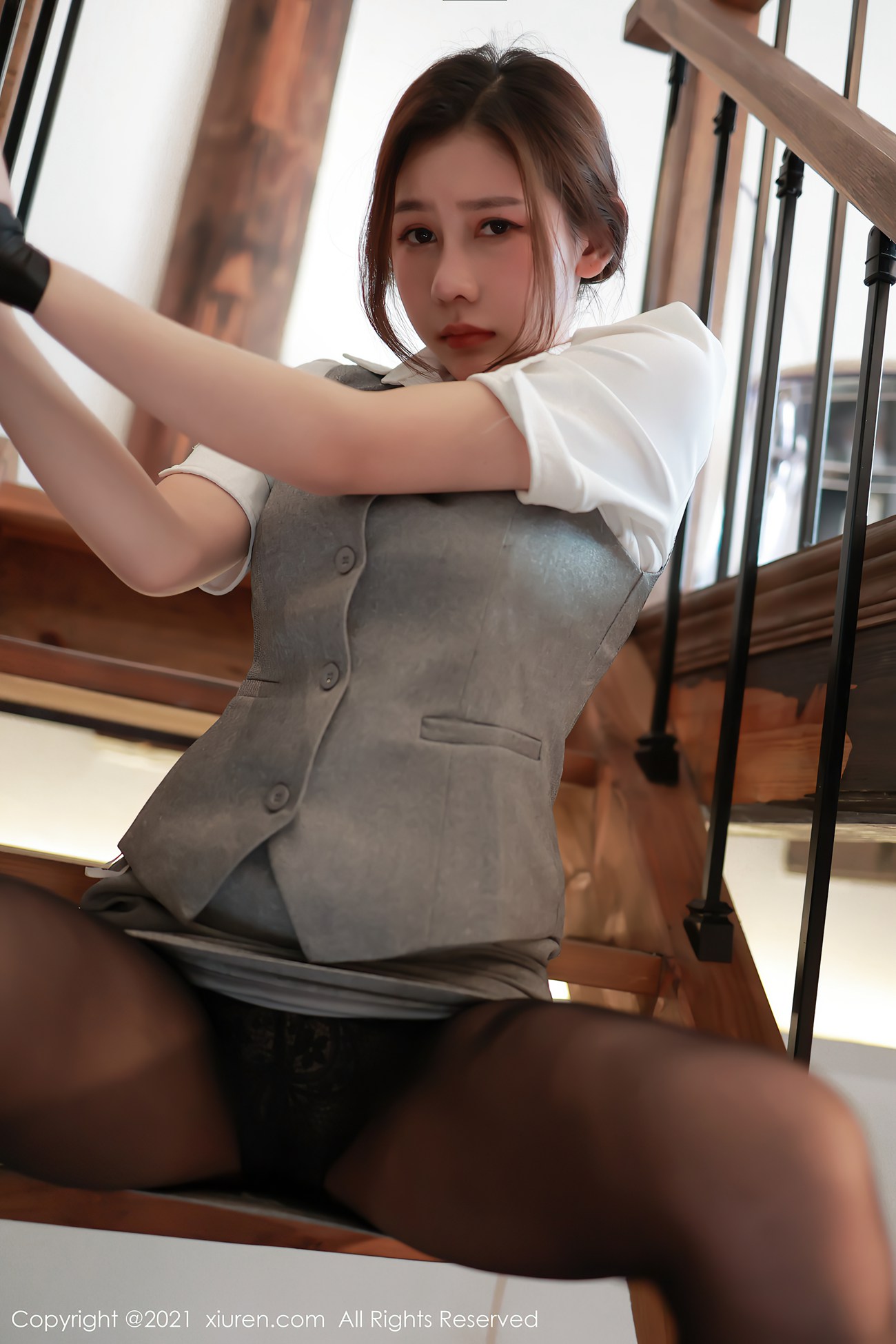 图片[25]-[XIUREN秀人网] 2021.04.12 No.3291 尹甜甜 [101P/925MB] – 速更版-美库