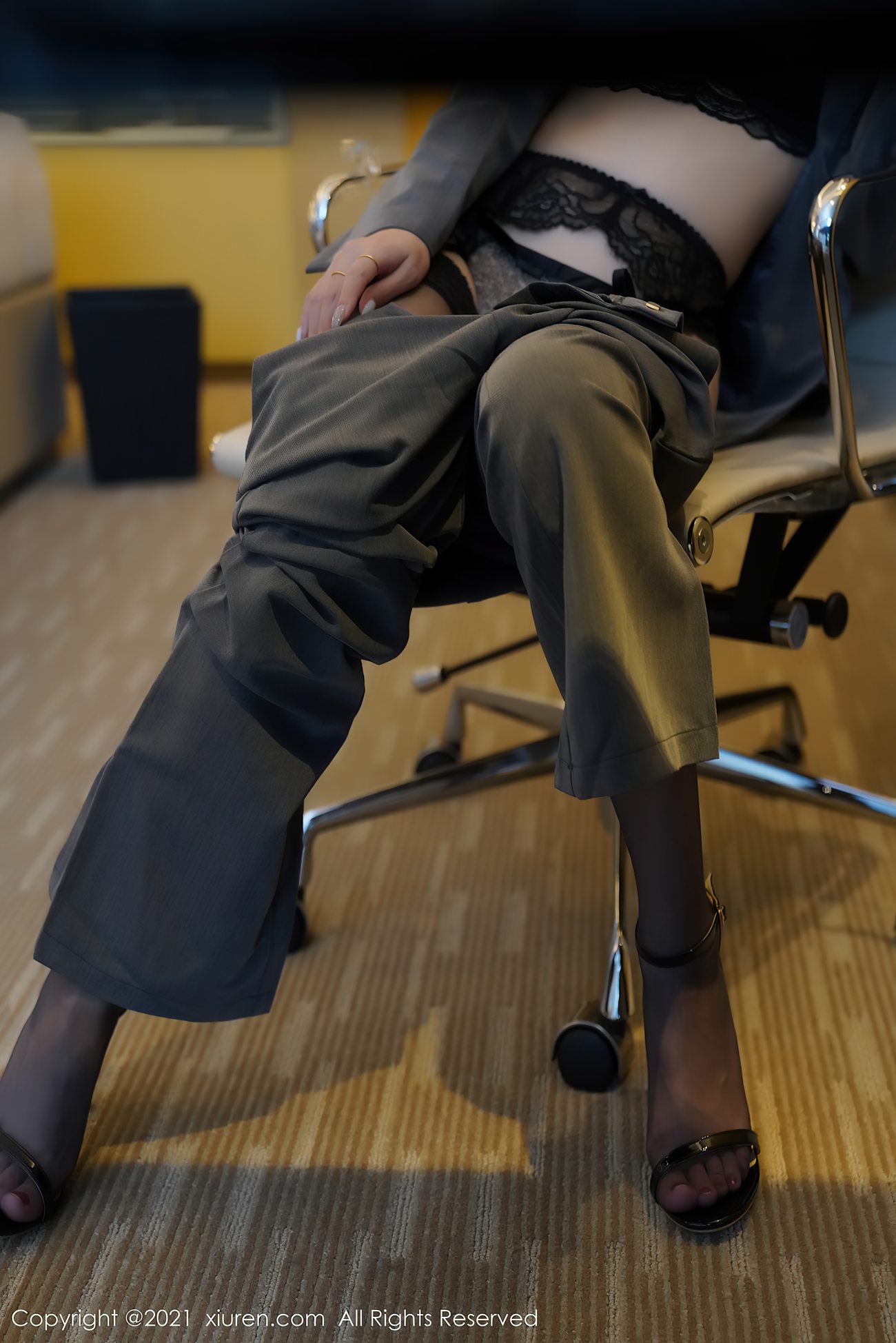 图片[31]-[XIUREN绣人网] 2021.04.30 No.3368 周慕汐baby [66P/667MB] – 速更版-美库